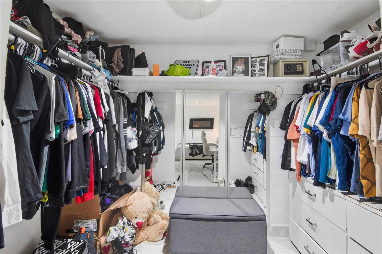 Image 30 of 42 For 218 Nanette Drive