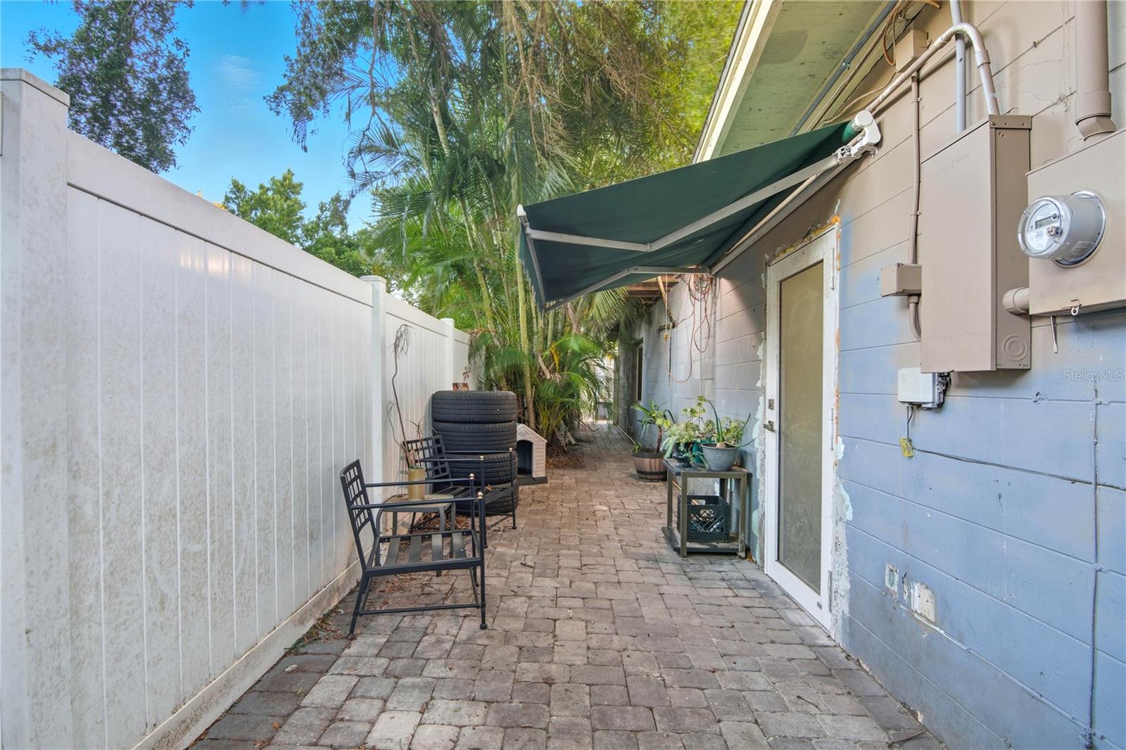 Image 33 of 42 For 218 Nanette Drive