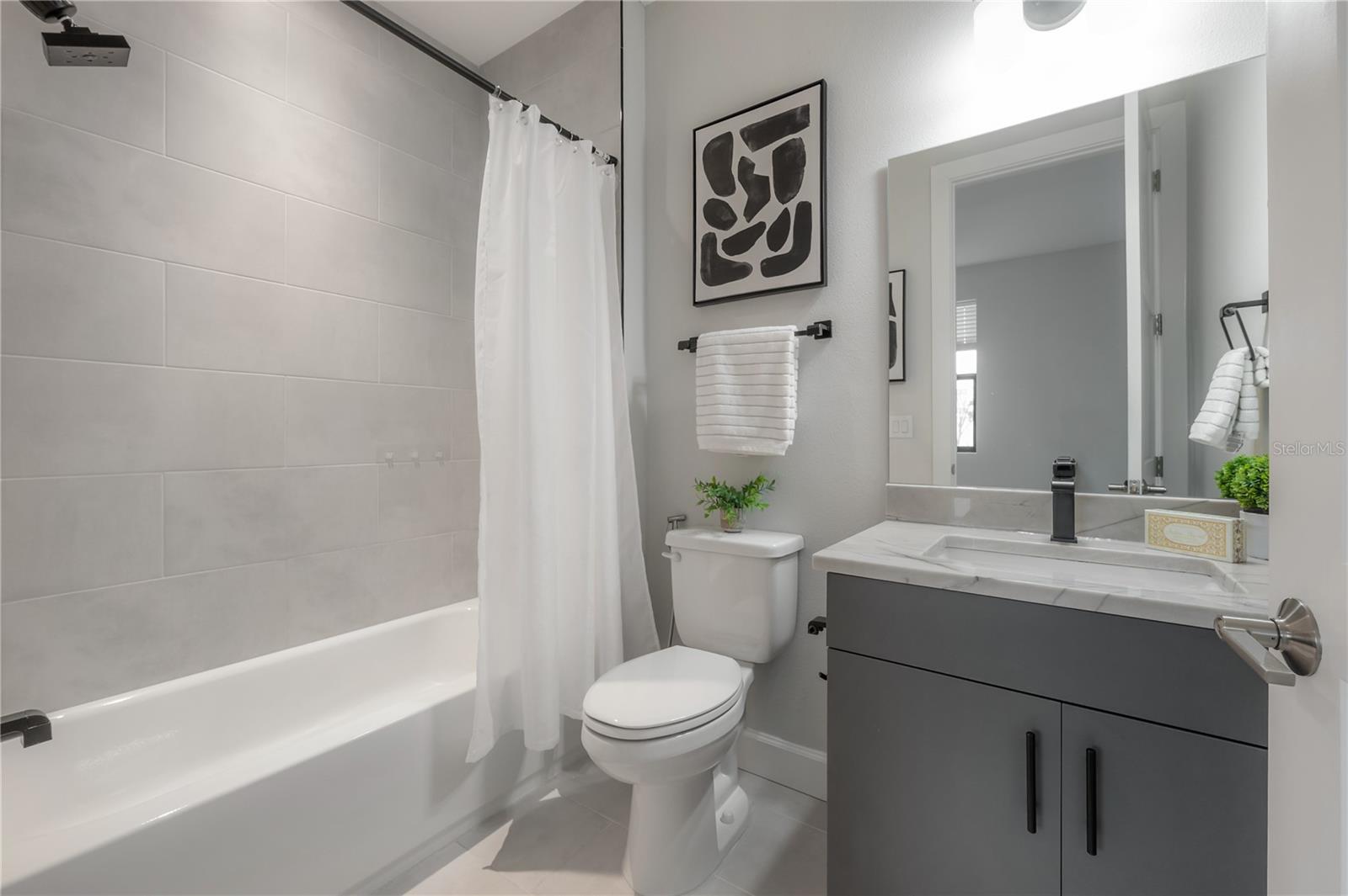 Image 30 of 58 For 1330 Gray Street 1