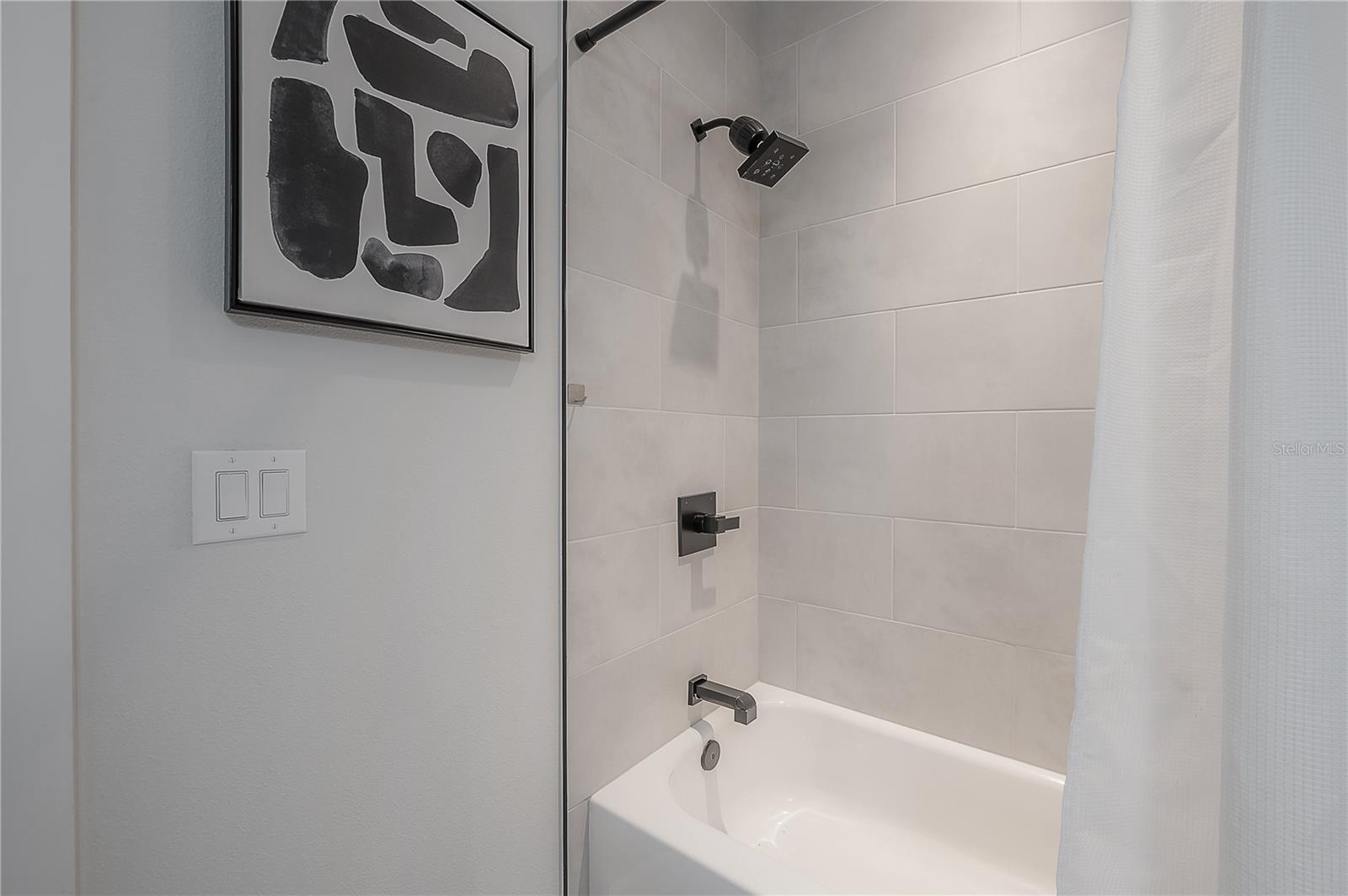 Image 31 of 58 For 1330 Gray Street 1
