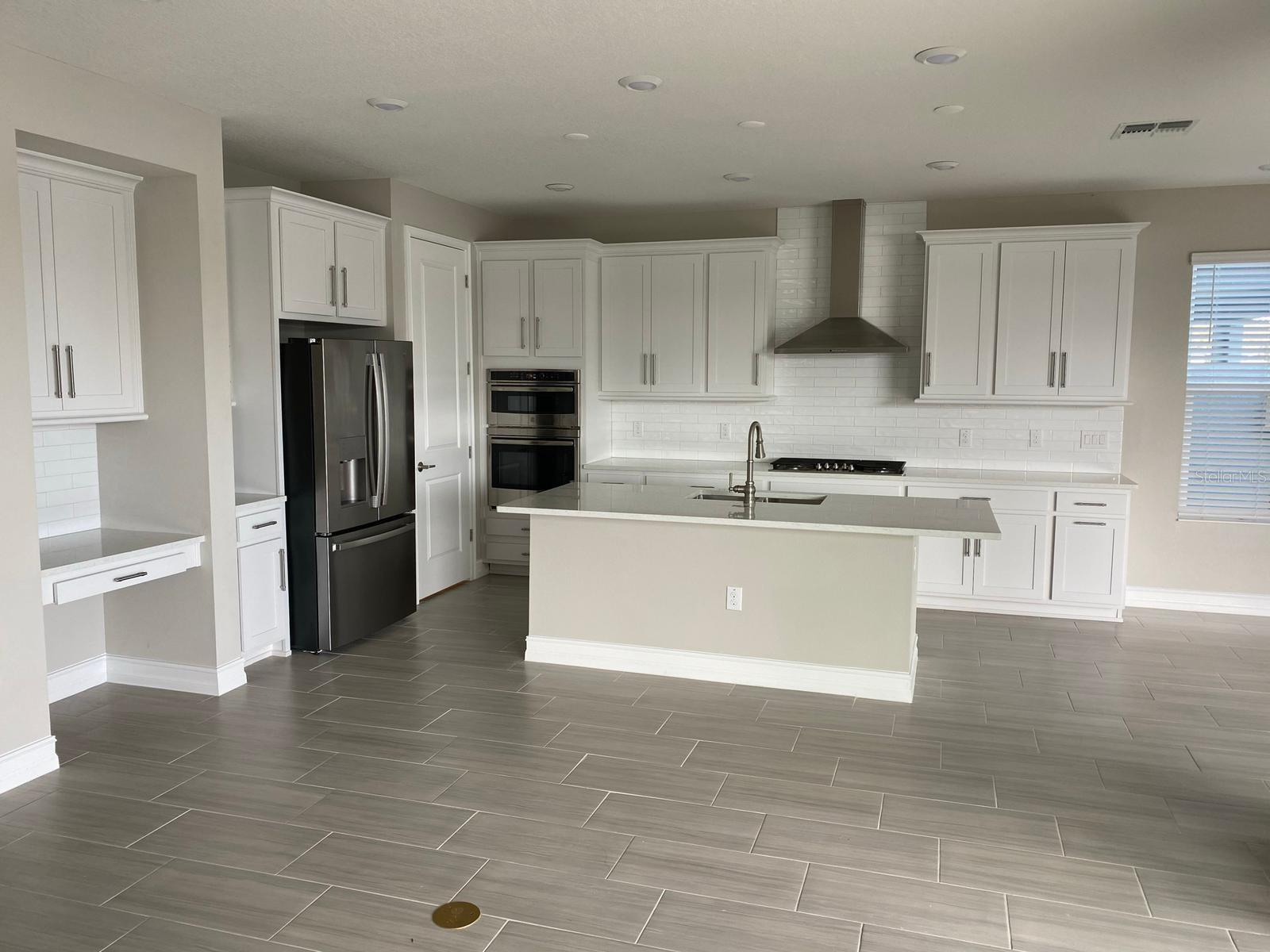 Image 10 of 40 For 4620 San Martino Drive