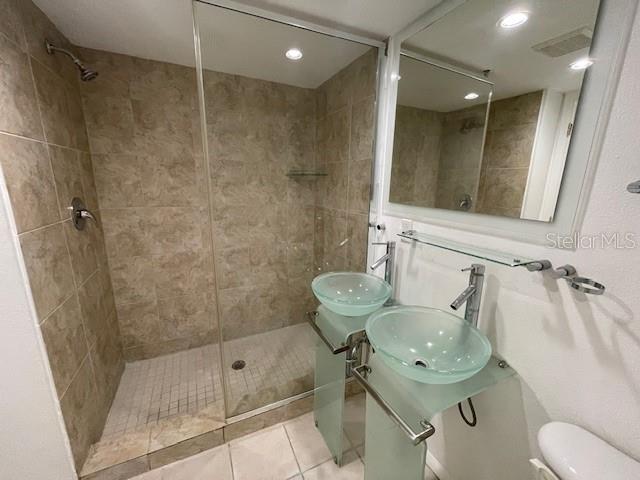 Image 12 of 20 For 701 Madison Avenue 512