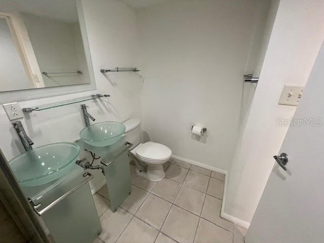 Image 13 of 20 For 701 Madison Avenue 512