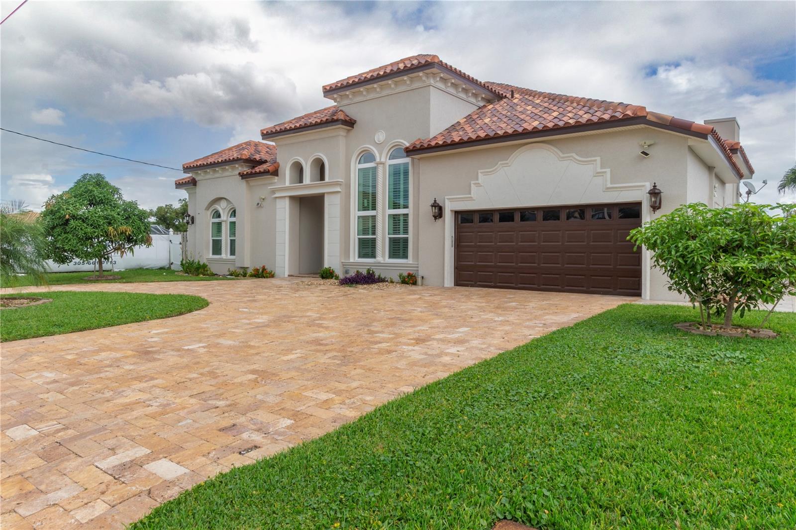 Details for 25 Leeward Island, CLEARWATER, FL 33767