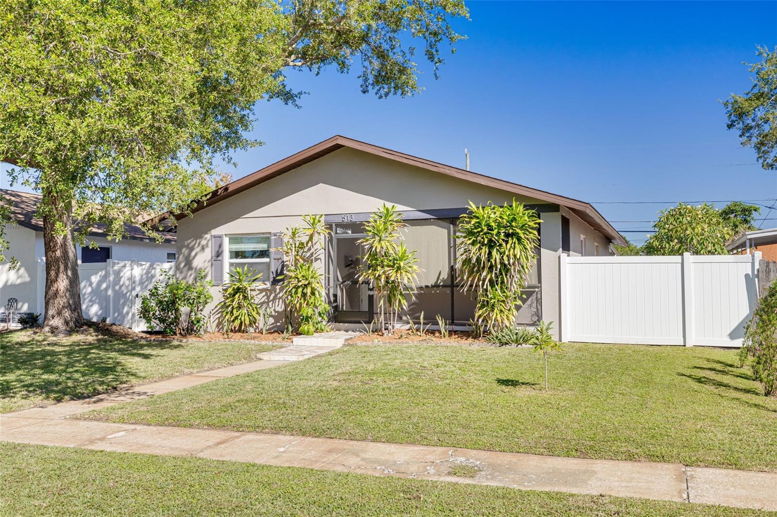 Details for 513 89th Avenue N, ST PETERSBURG, FL 33702