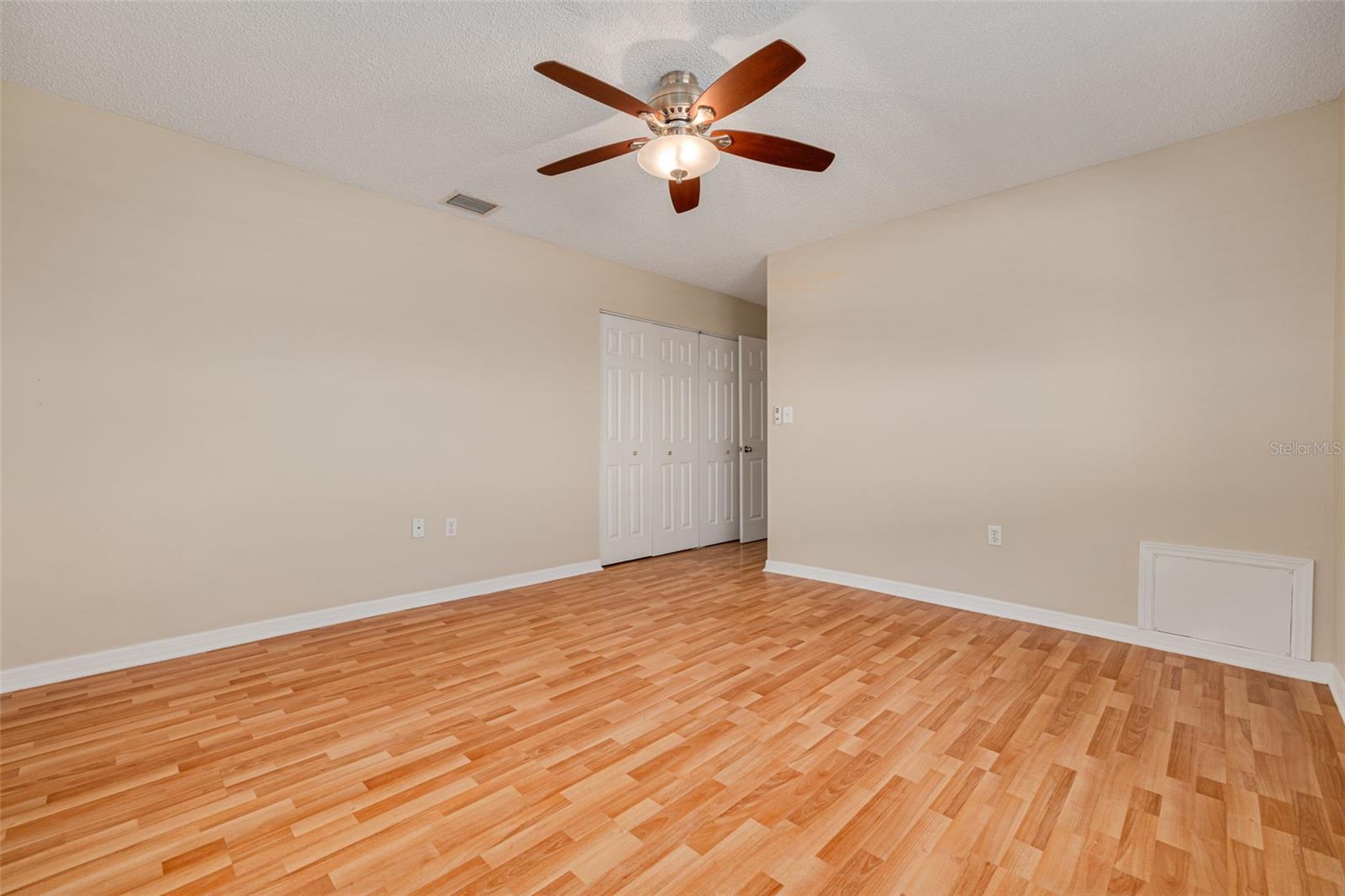 Image 18 of 35 For 513 89th Avenue N