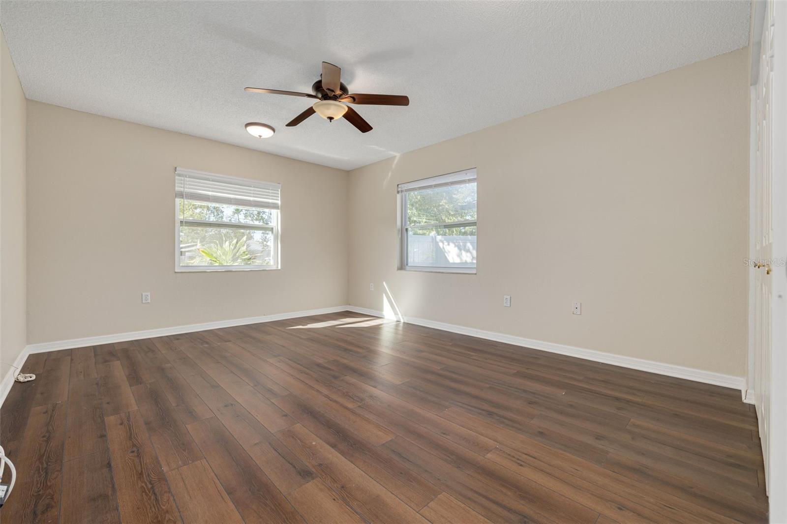 Image 20 of 35 For 513 89th Avenue N