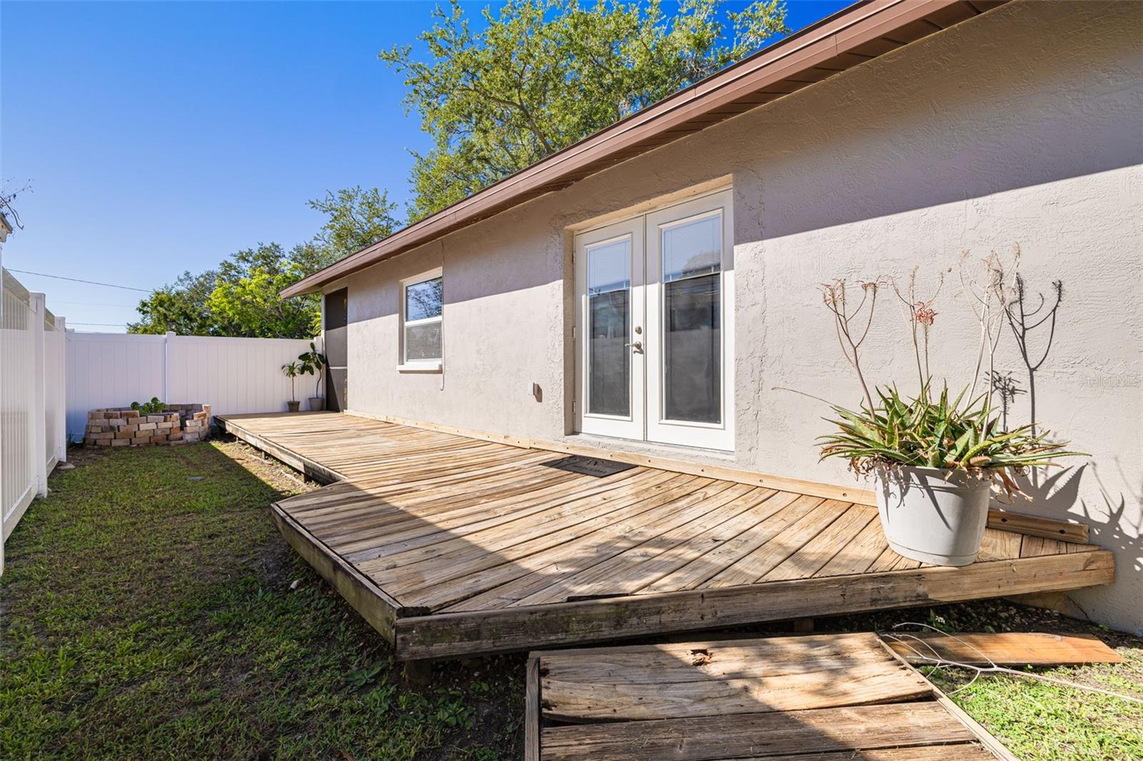 Image 27 of 35 For 513 89th Avenue N