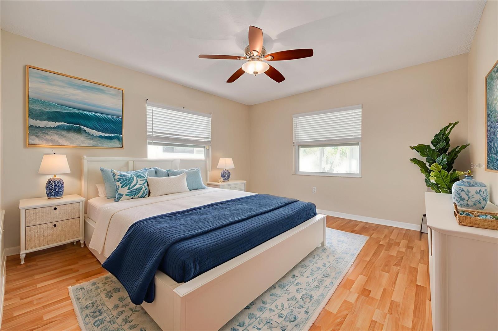 Image 5 of 35 For 513 89th Avenue N