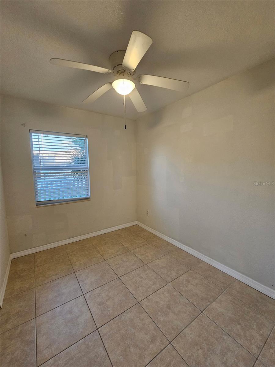 Image 21 of 24 For 125 Poinsettia Circle Ne