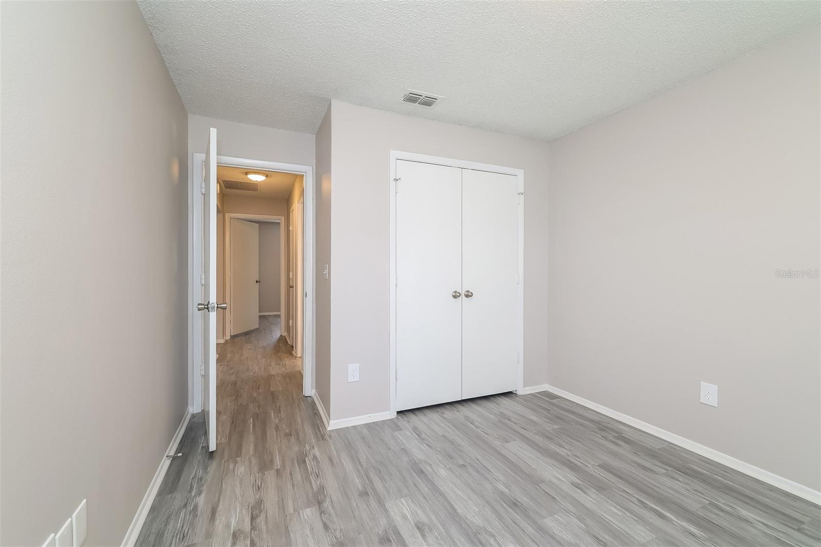 Image 12 of 16 For 1059 Beckstrom Drive