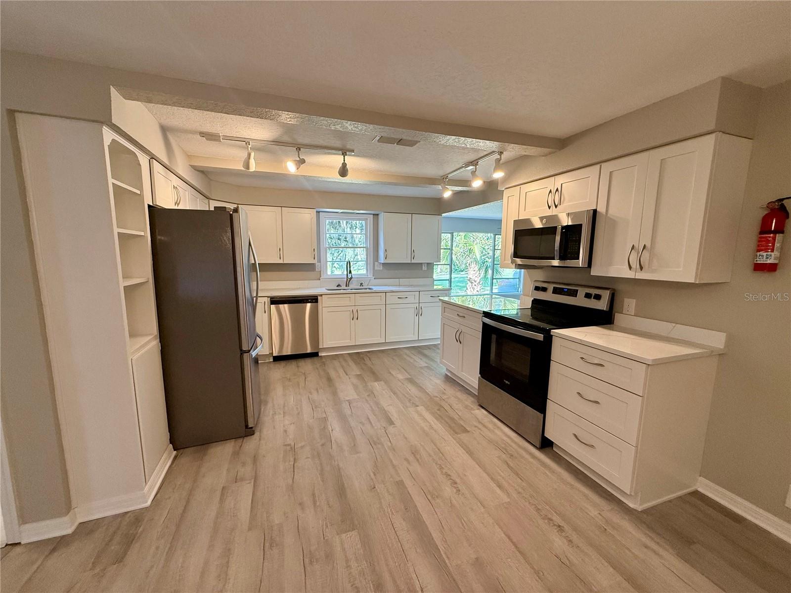 Image 5 of 21 For 13340 Lewis Gallagher Road