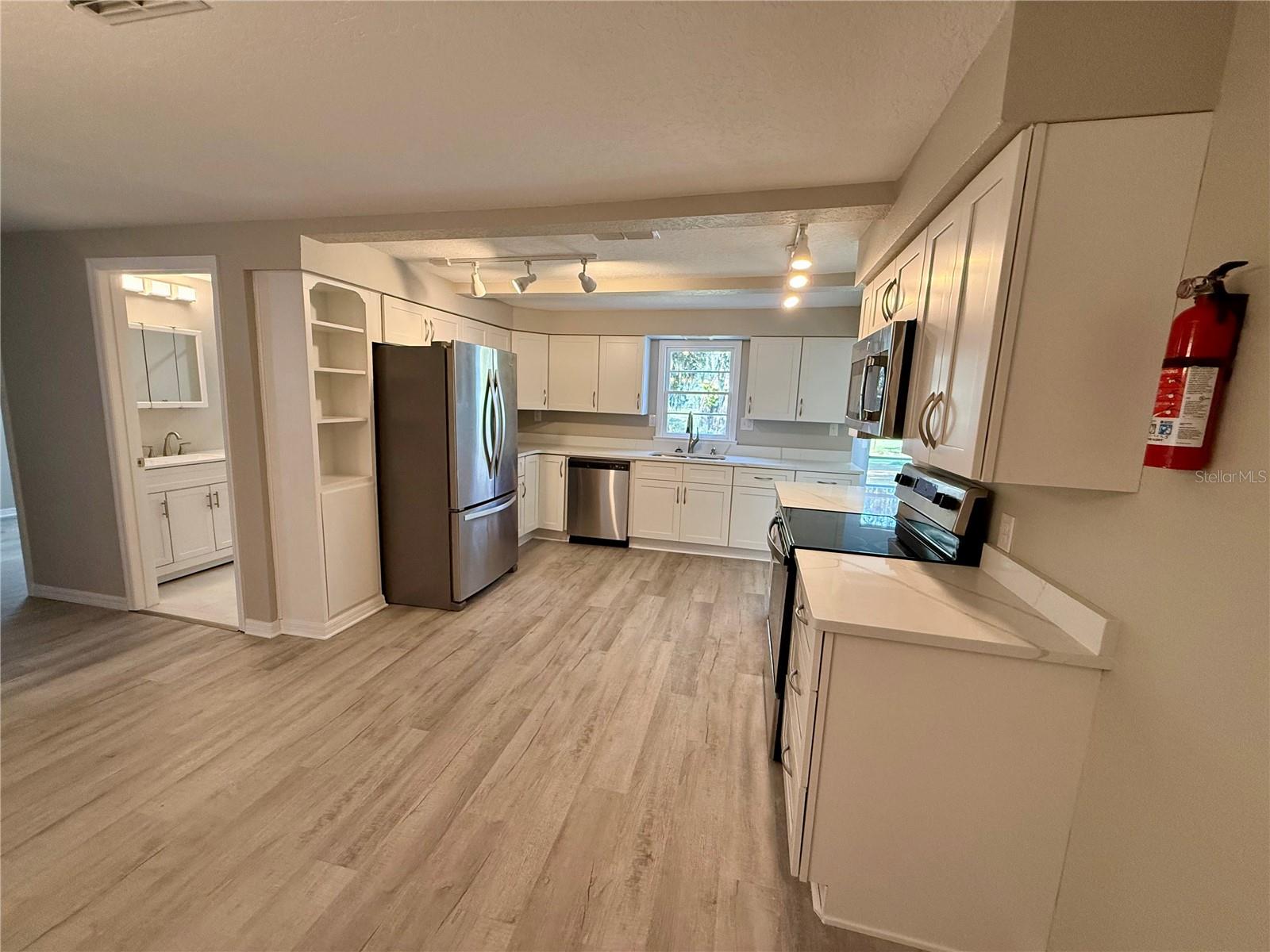 Image 7 of 21 For 13340 Lewis Gallagher Road