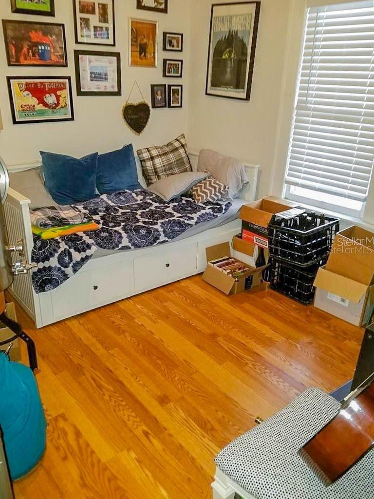 Image 6 of 13 For 1210 Highland Street S