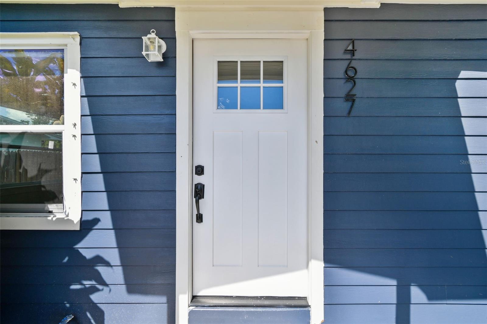 Image 3 of 63 For 4627 20th Avenue S