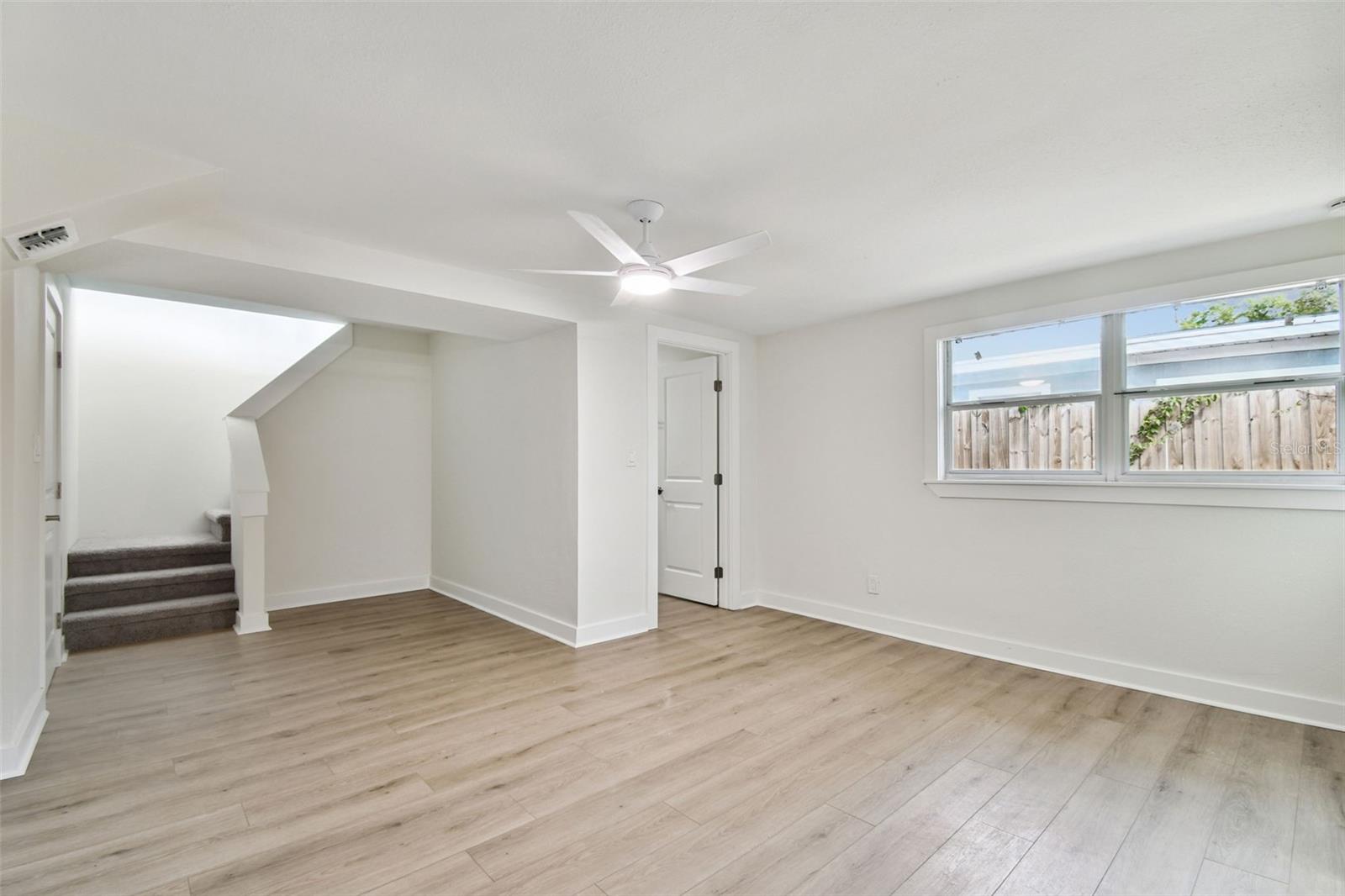 Image 30 of 63 For 4627 20th Avenue S