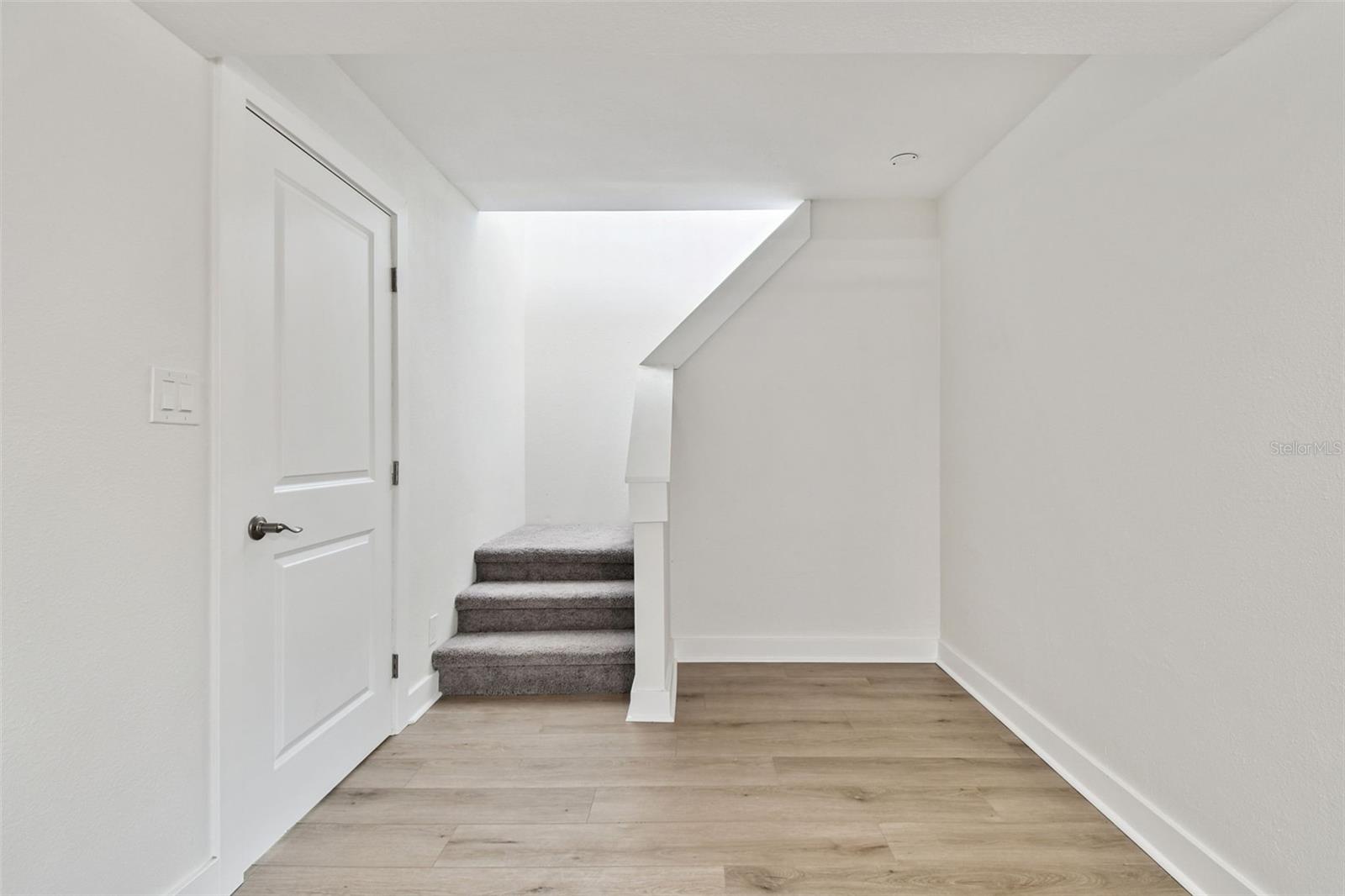 Image 36 of 63 For 4627 20th Avenue S