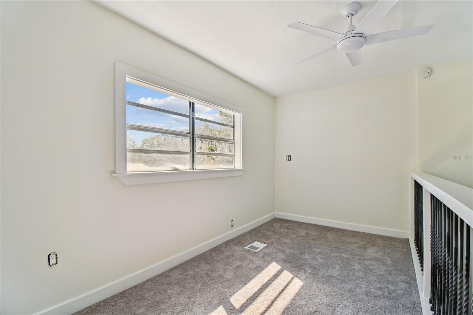 Image 38 of 63 For 4627 20th Avenue S