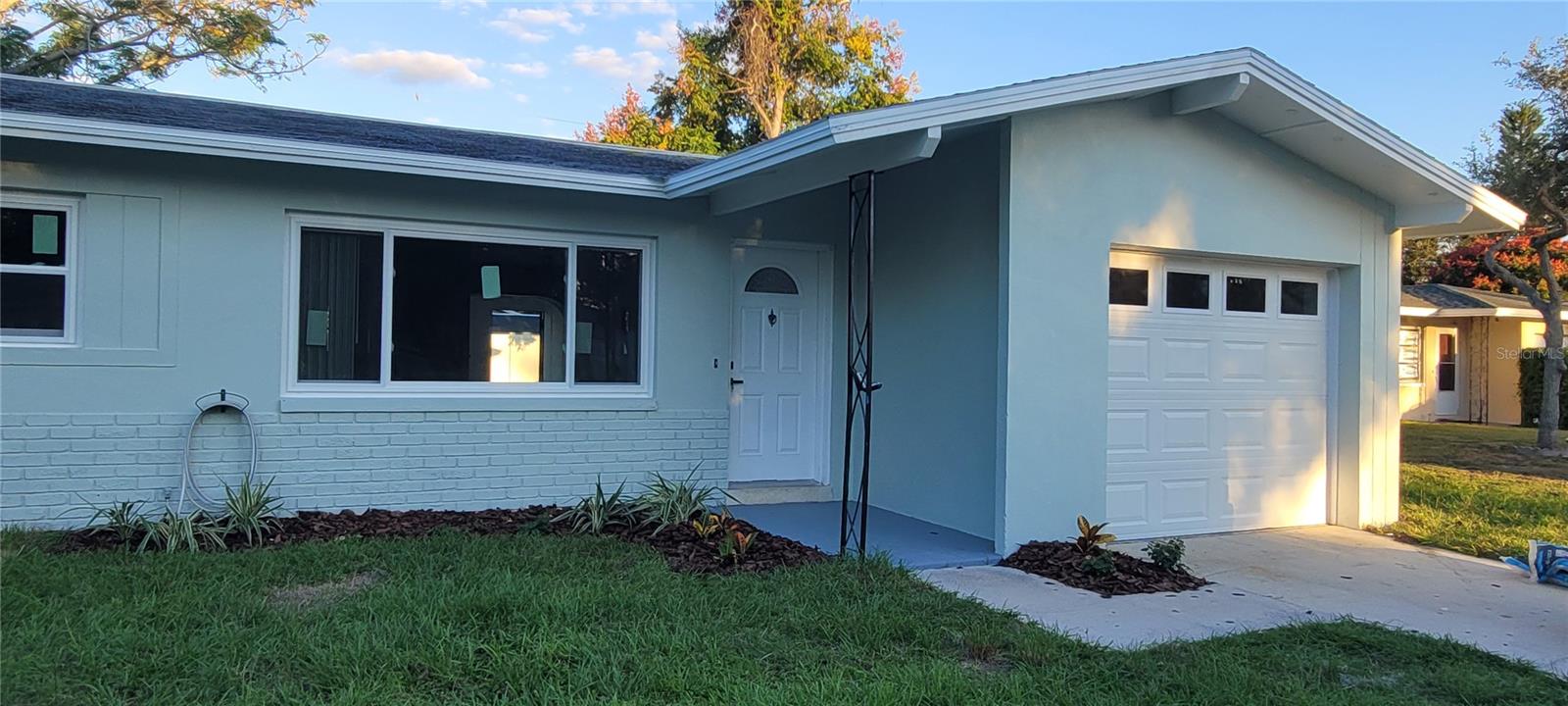 Details for 10095 Nassau Court, SEMINOLE, FL 33776