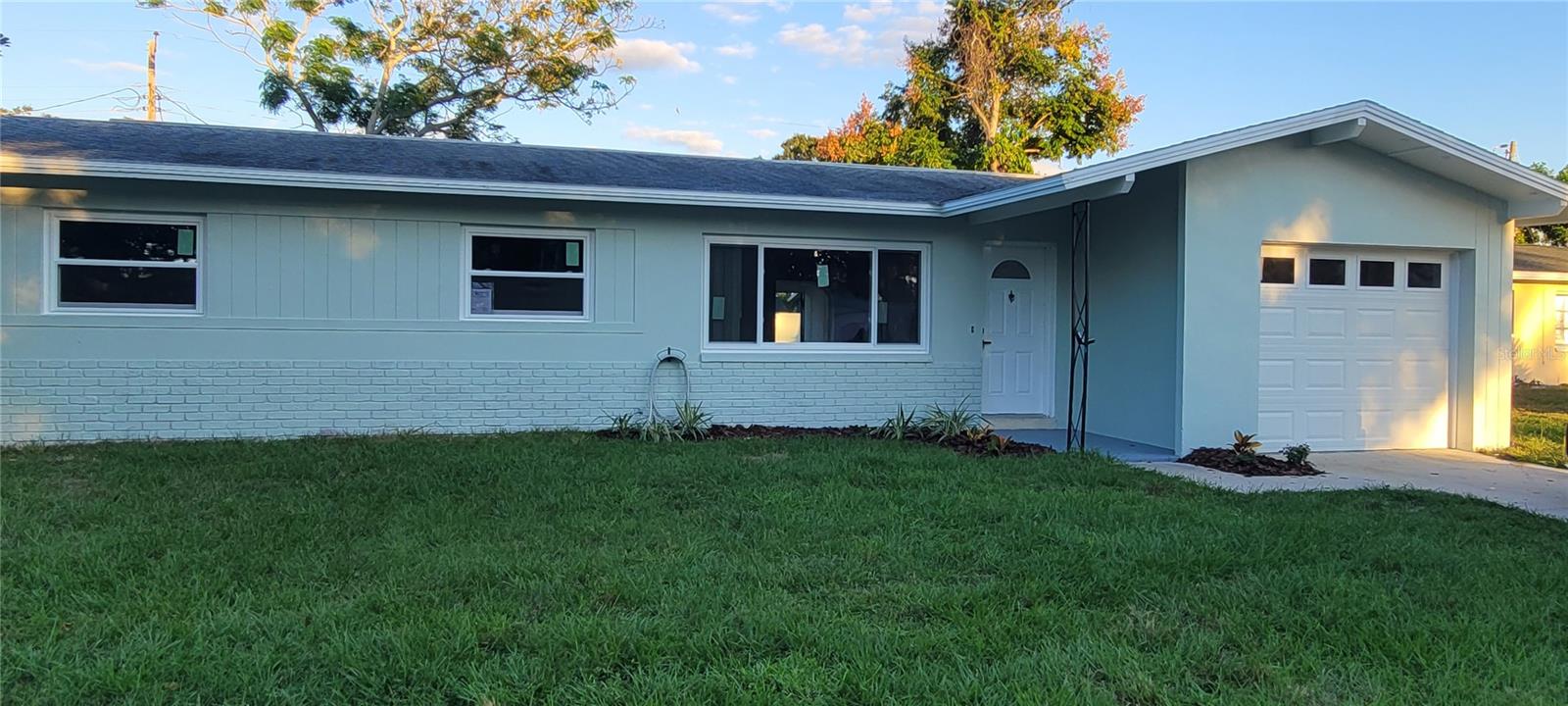 Image 2 of 20 For 10095 Nassau Court
