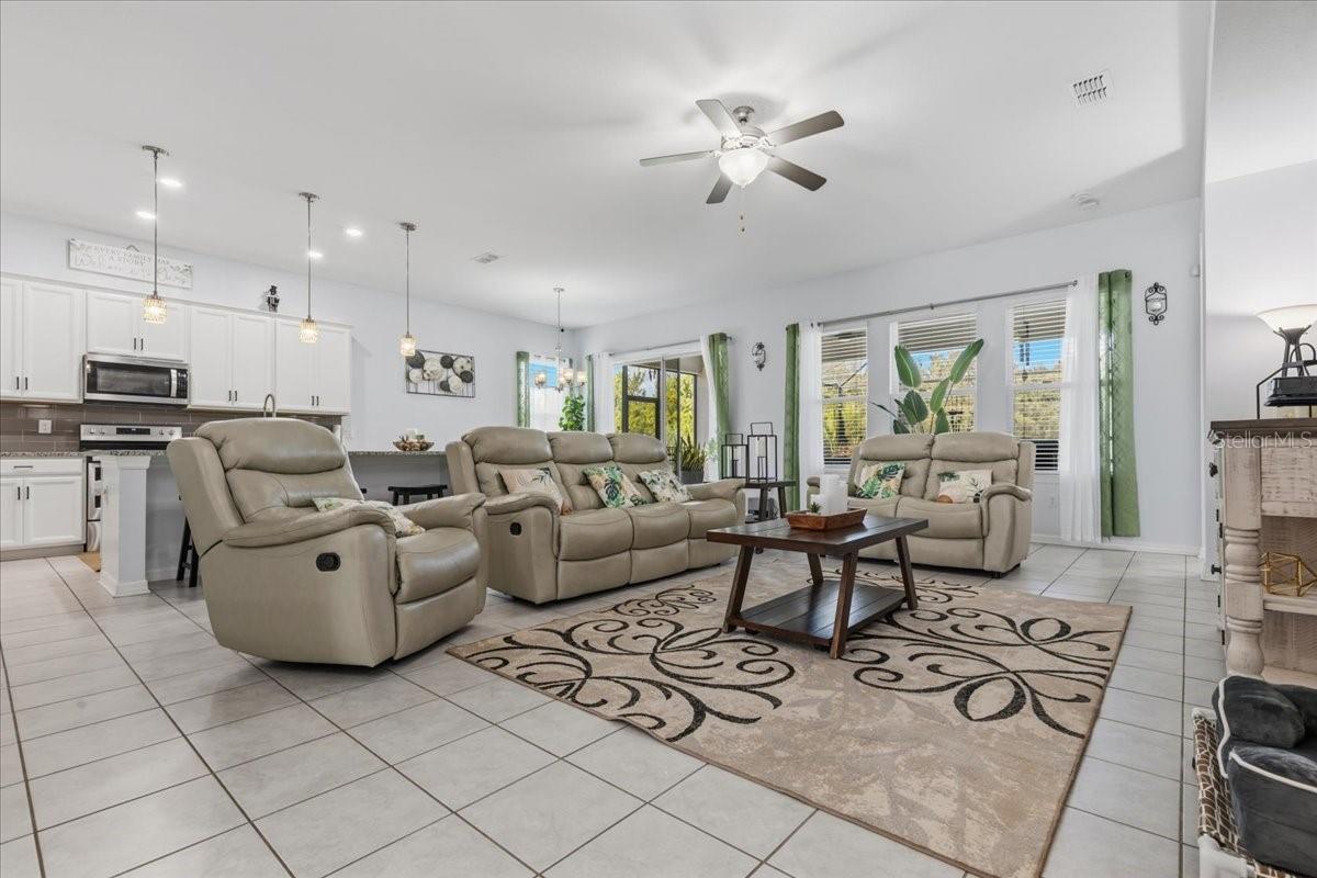 Image 40 of 67 For 4802 Butler National Drive