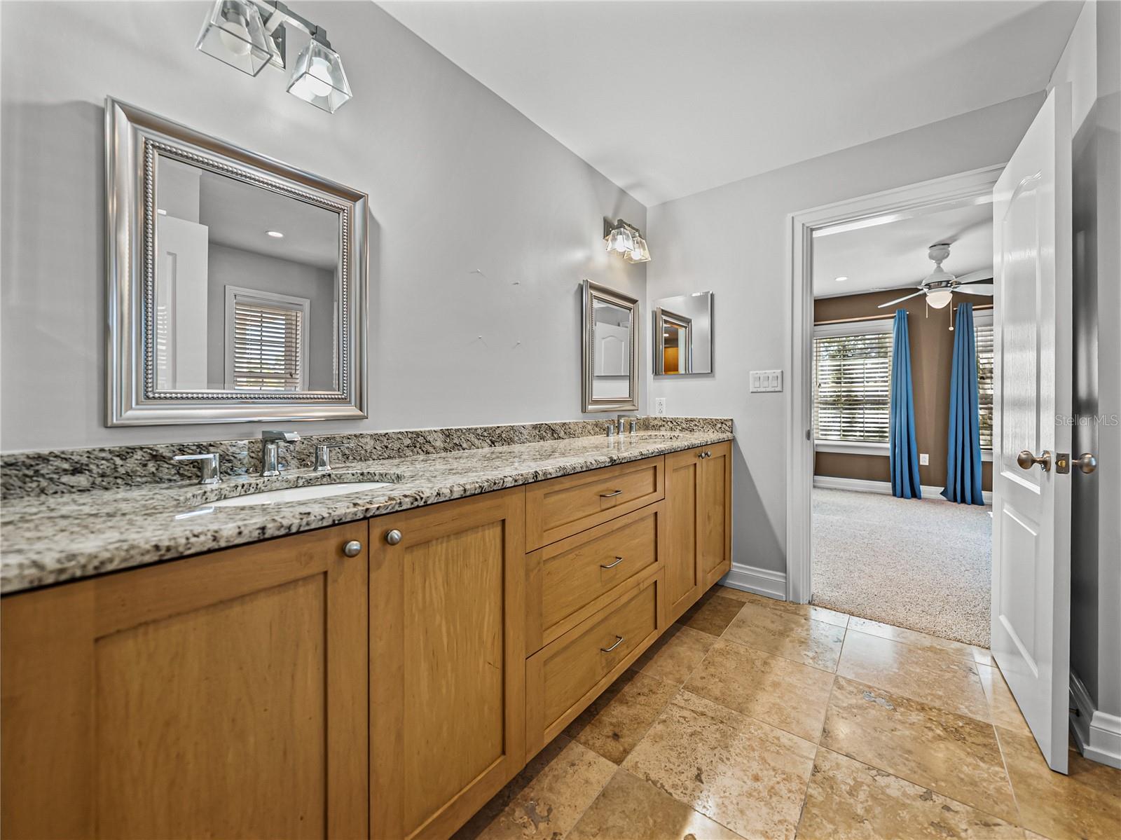 Image 60 of 92 For 3001 San Rafael Street
