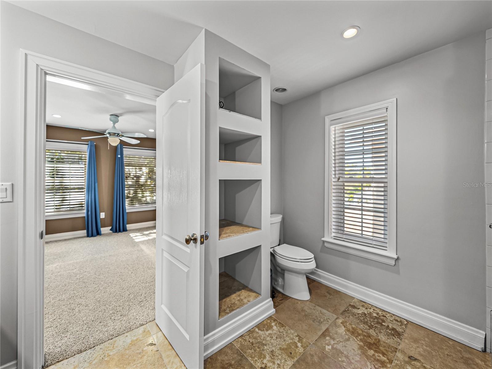 Image 62 of 92 For 3001 San Rafael Street