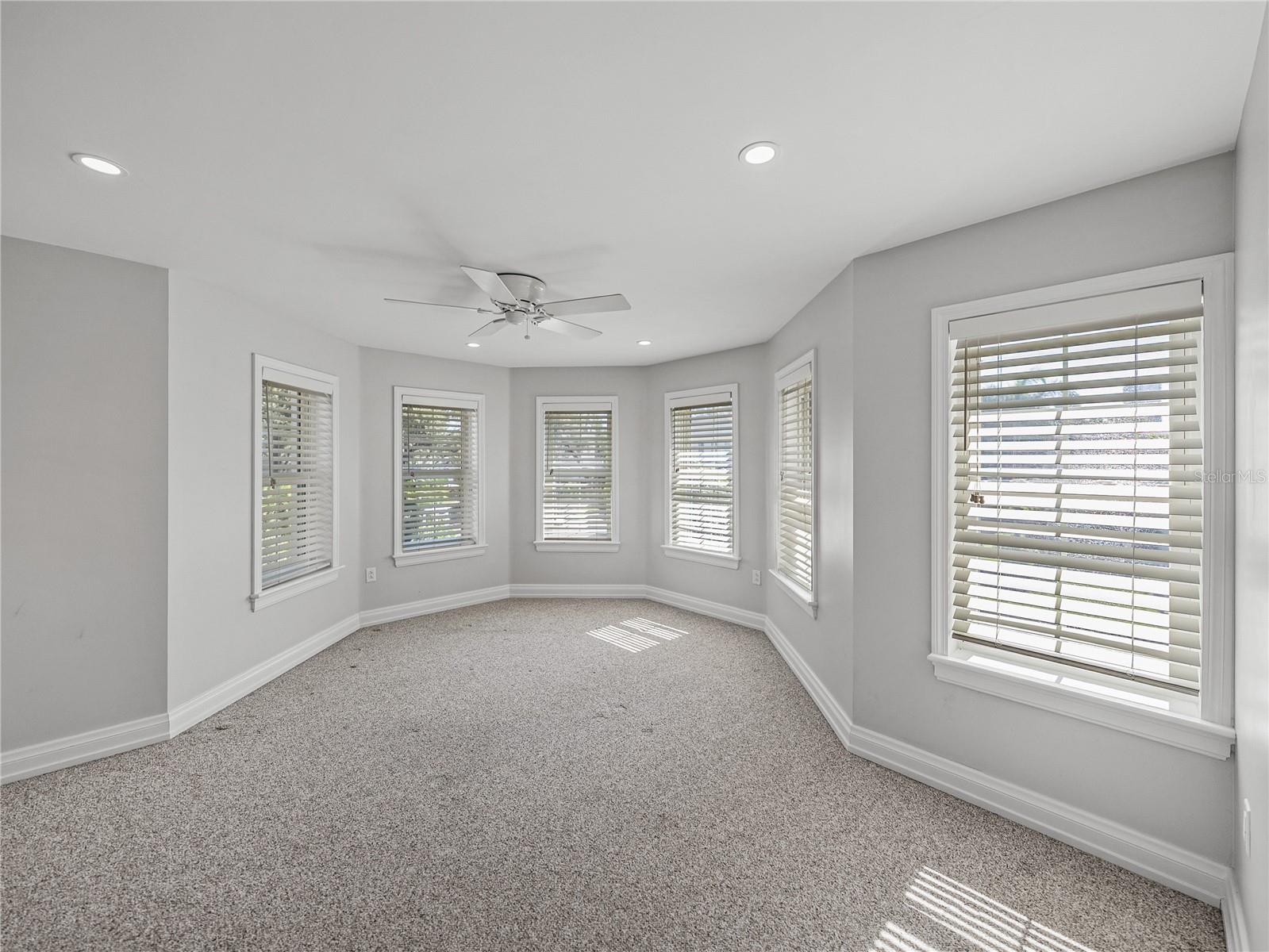 Image 68 of 92 For 3001 San Rafael Street