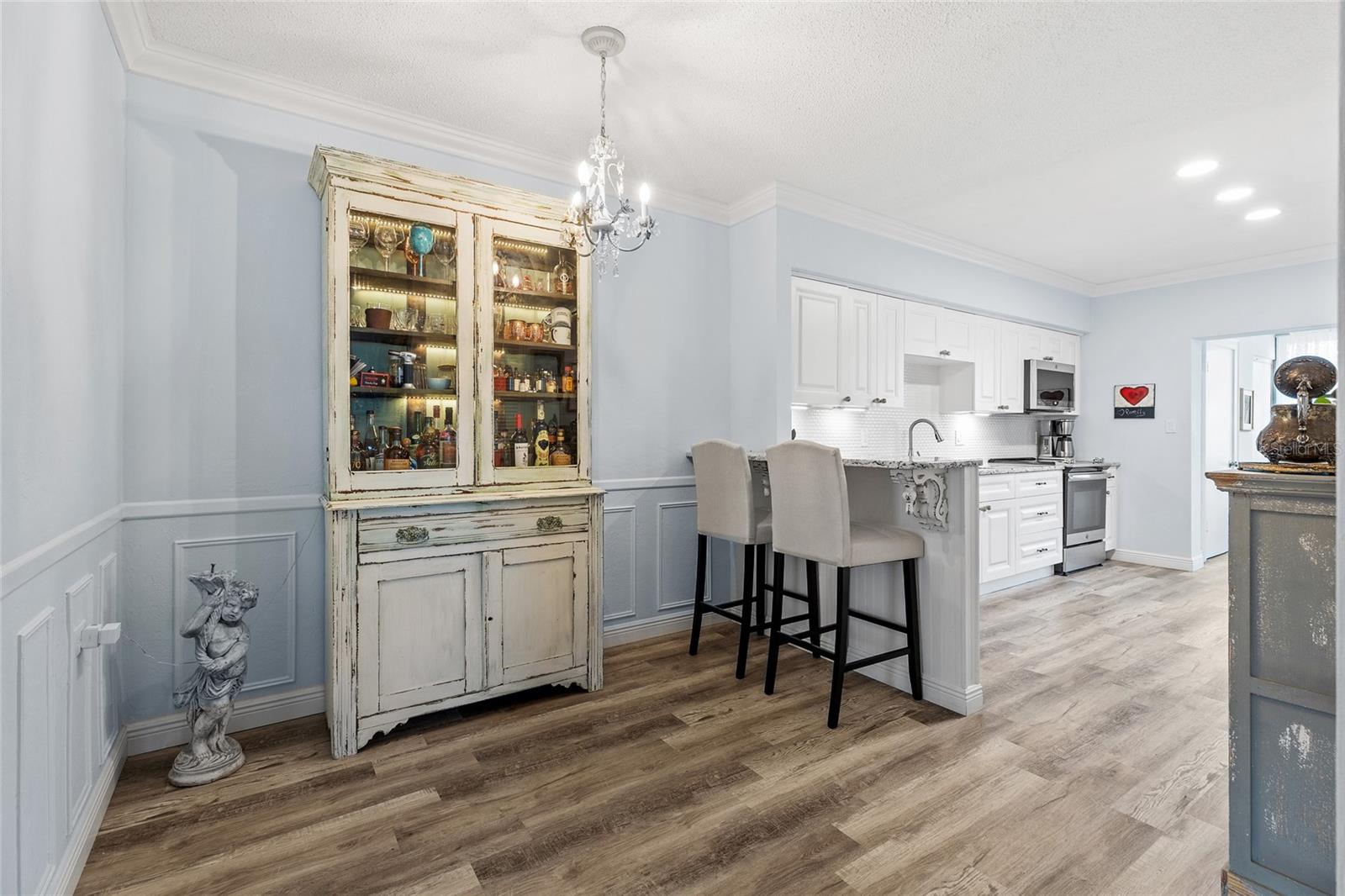 Image 13 of 29 For 1330 Snell Isle Boulevard Ne 4