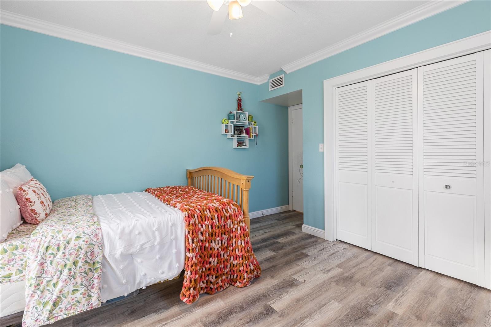 Image 23 of 29 For 1330 Snell Isle Boulevard Ne 4