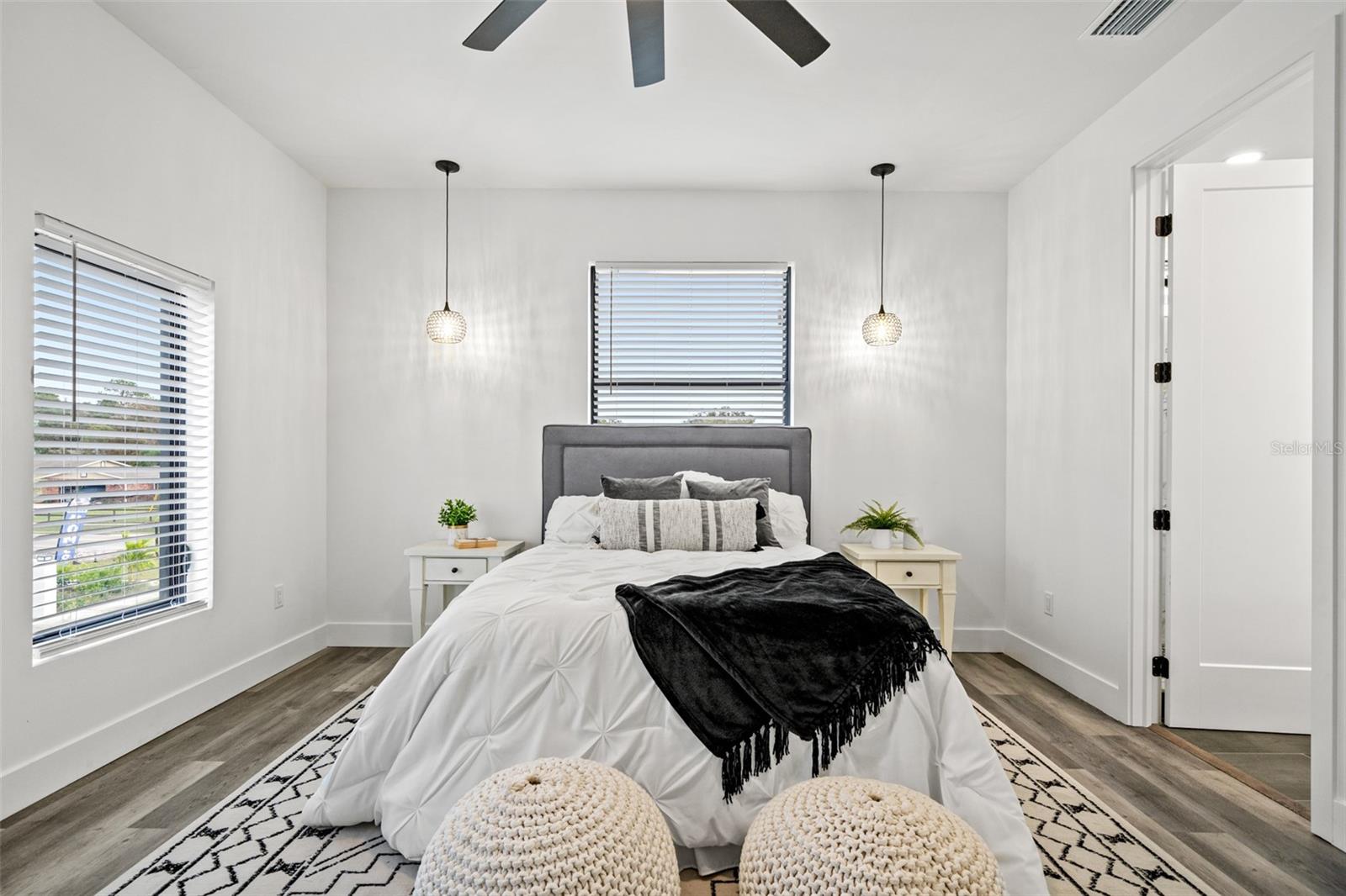 Image 17 of 43 For 6216 64th Way N