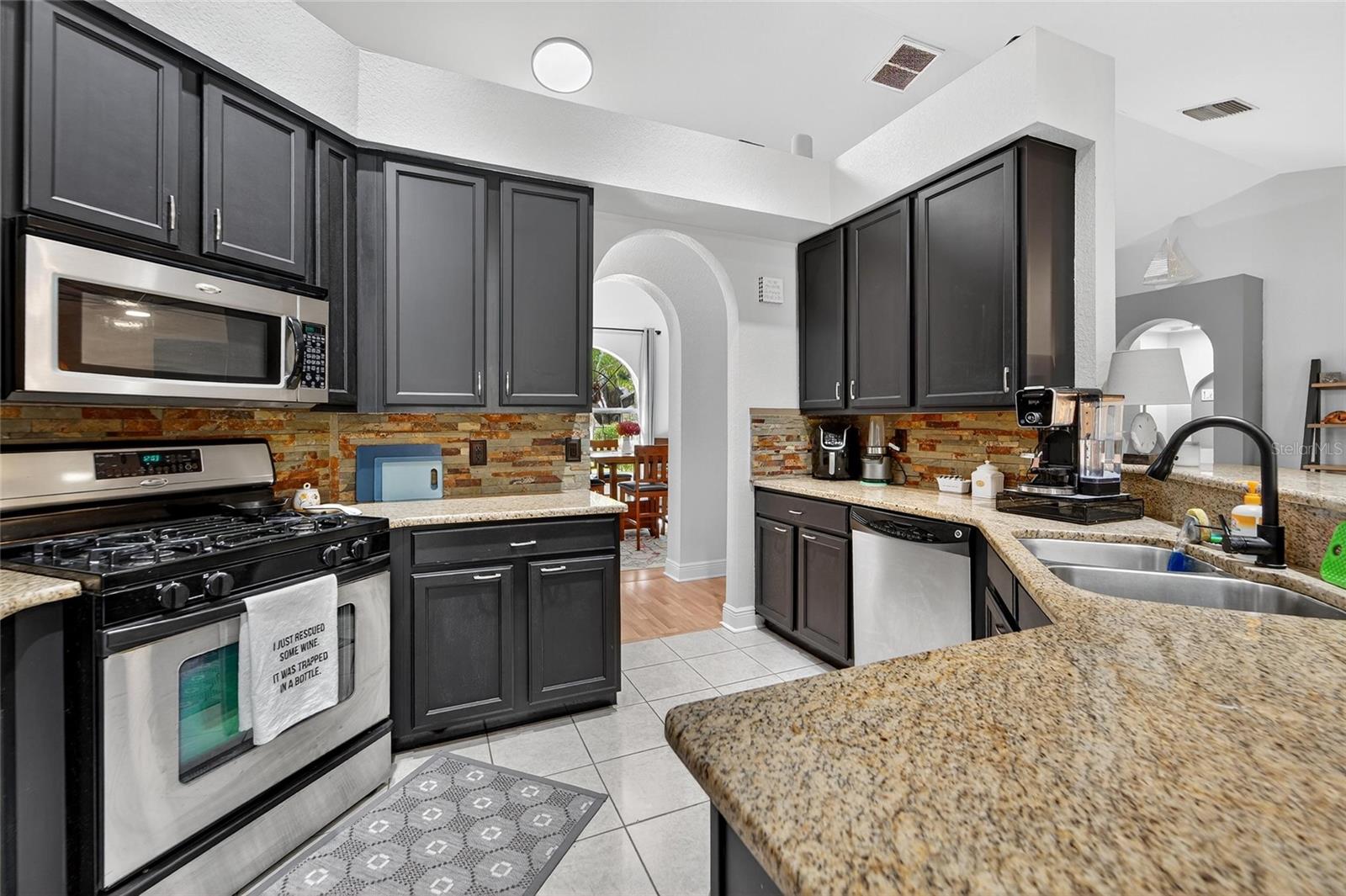 Image 21 of 65 For 1607 Loriana Street