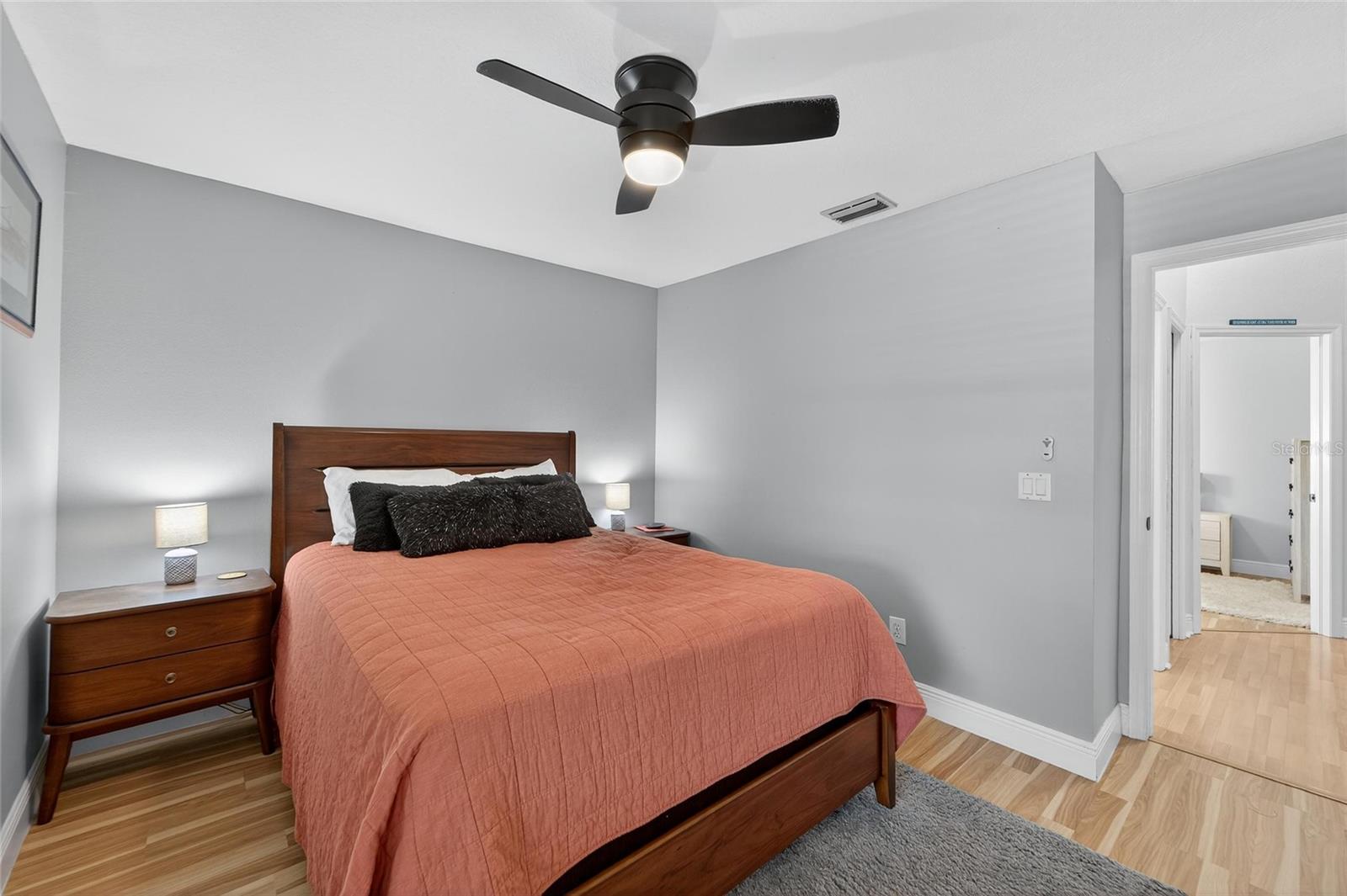 Image 36 of 65 For 1607 Loriana Street