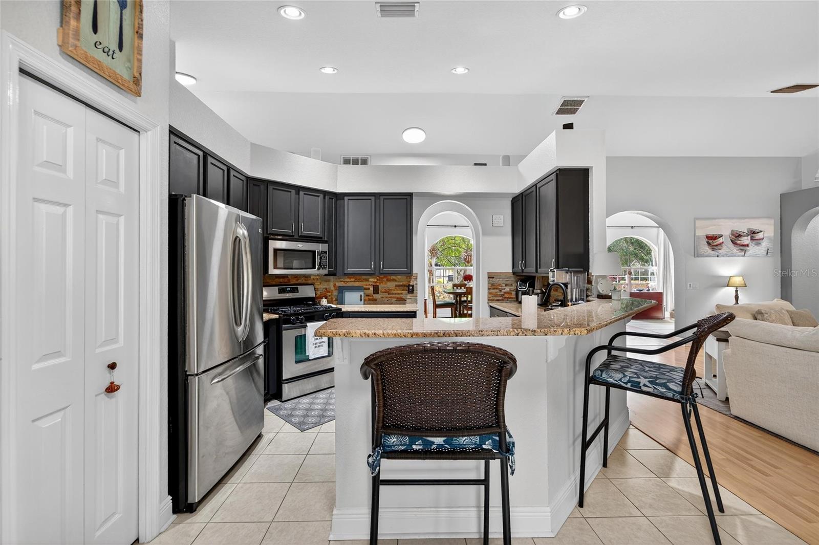 Image 4 of 65 For 1607 Loriana Street