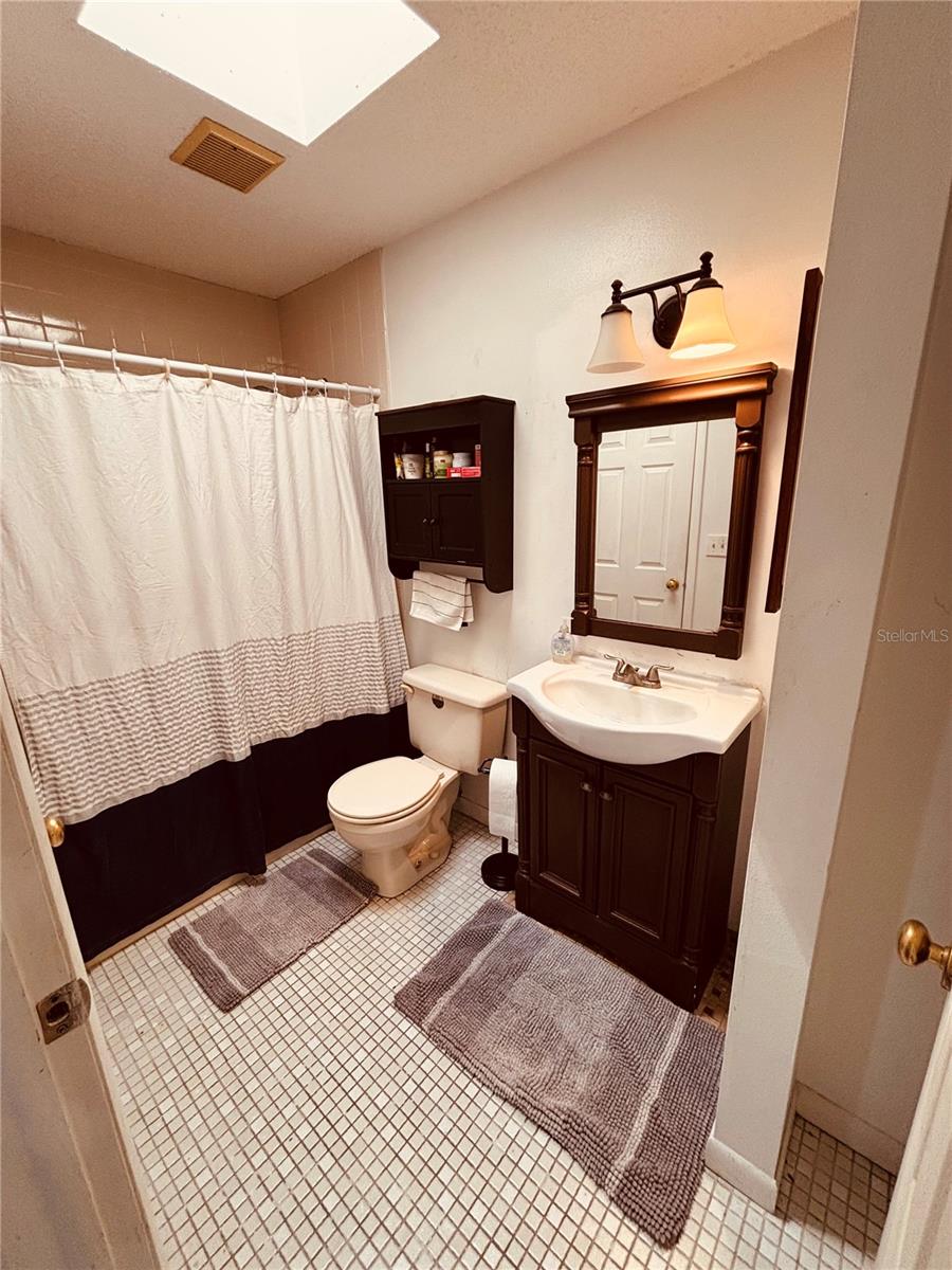 Image 7 of 14 For 5407 Sweetwater Terrace Circle 5407