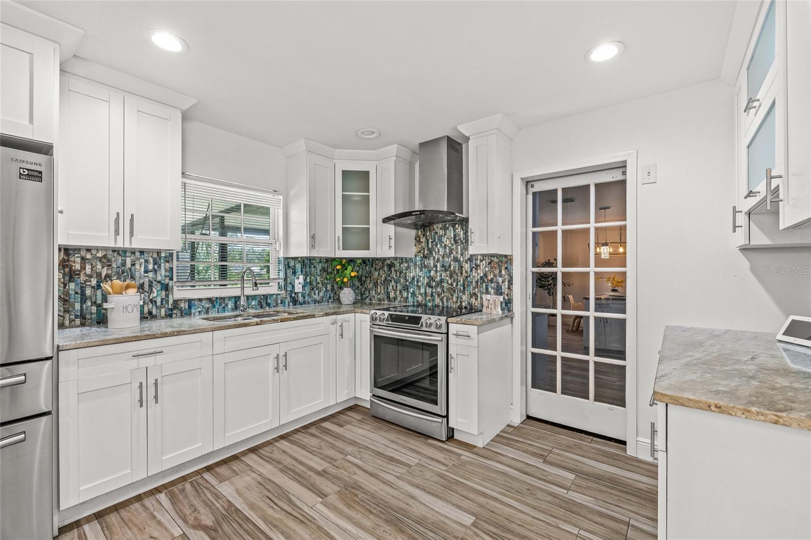 Image 10 of 40 For 5003 Presidential Street