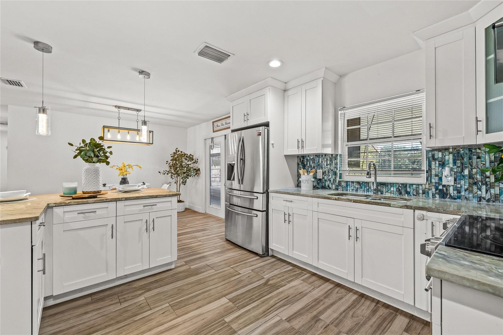 Image 13 of 40 For 5003 Presidential Street