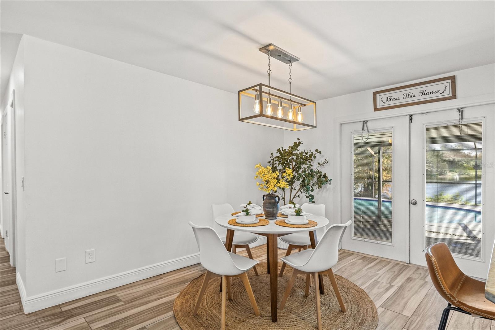 Image 7 of 40 For 5003 Presidential Street