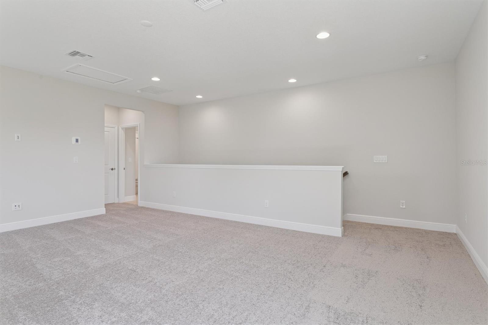 Image 27 of 35 For 13733 Vista Oaks Court