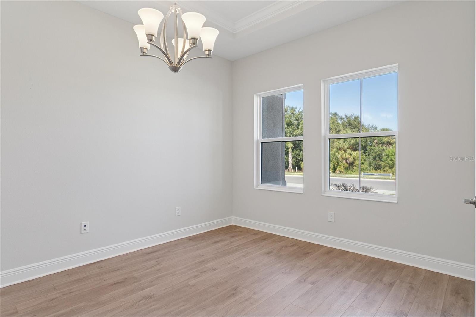 Image 30 of 35 For 13733 Vista Oaks Court