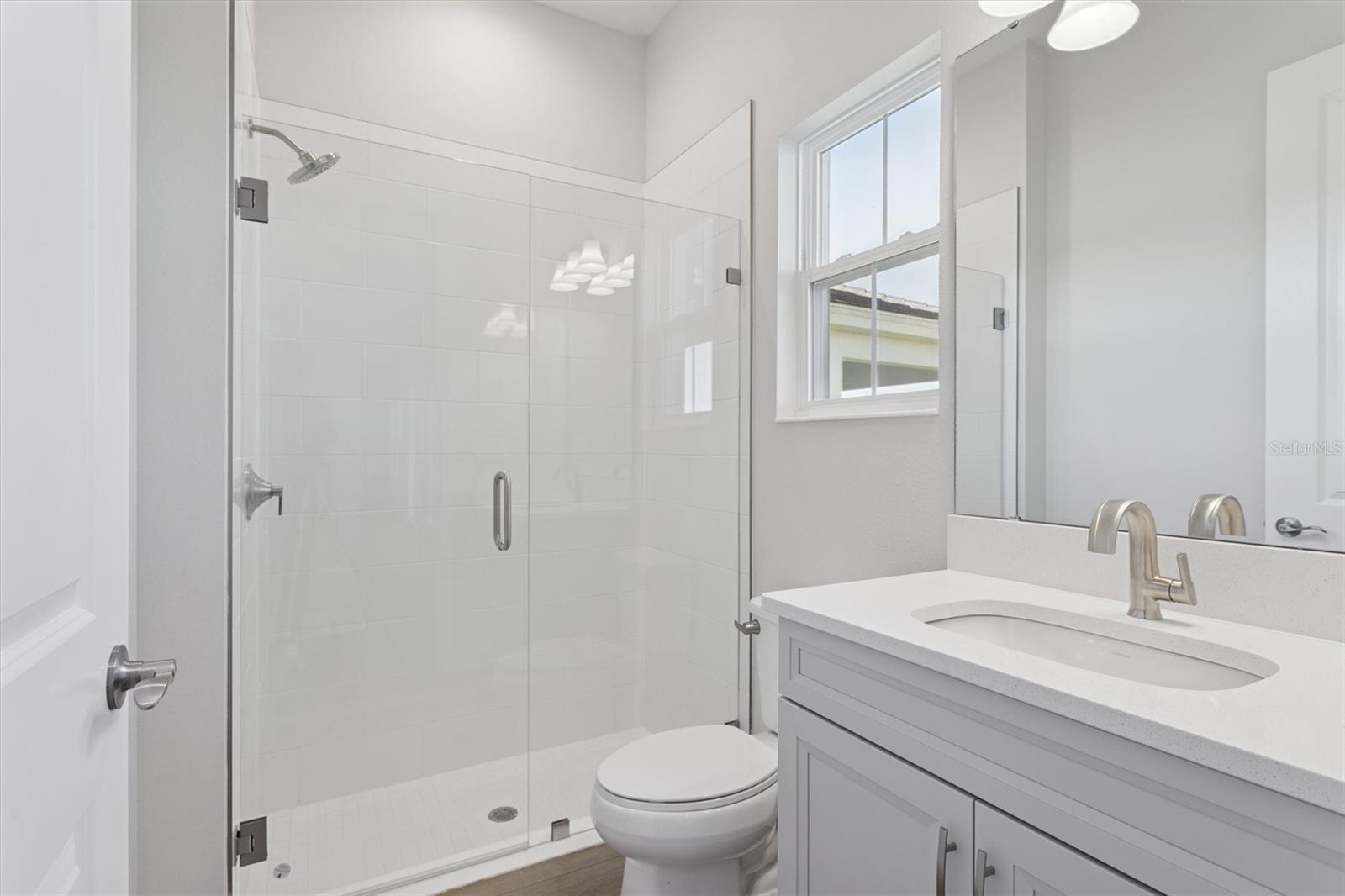 Image 18 of 32 For 10239 Longmeadow Avenue