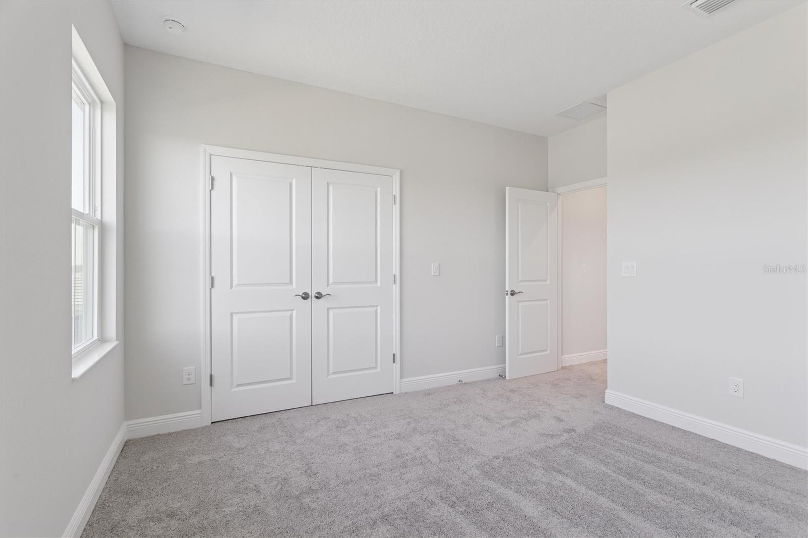 Image 23 of 32 For 10239 Longmeadow Avenue