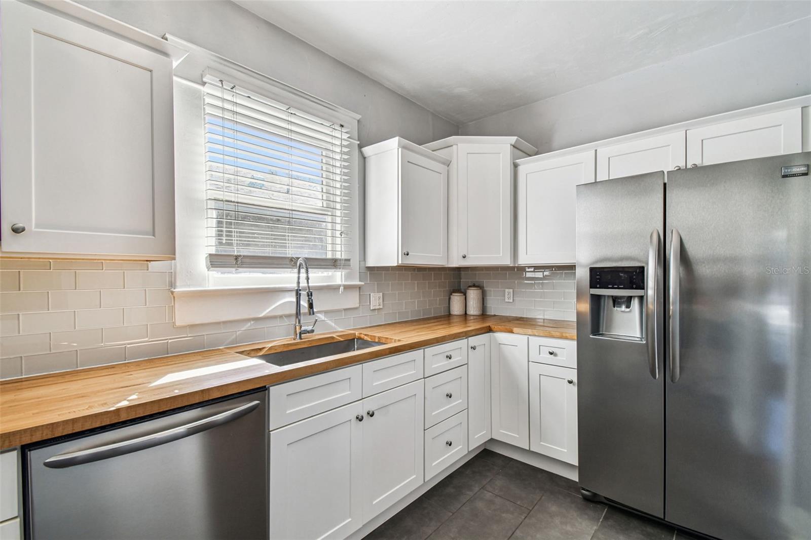 Image 15 of 25 For 209 Wilder Avenue