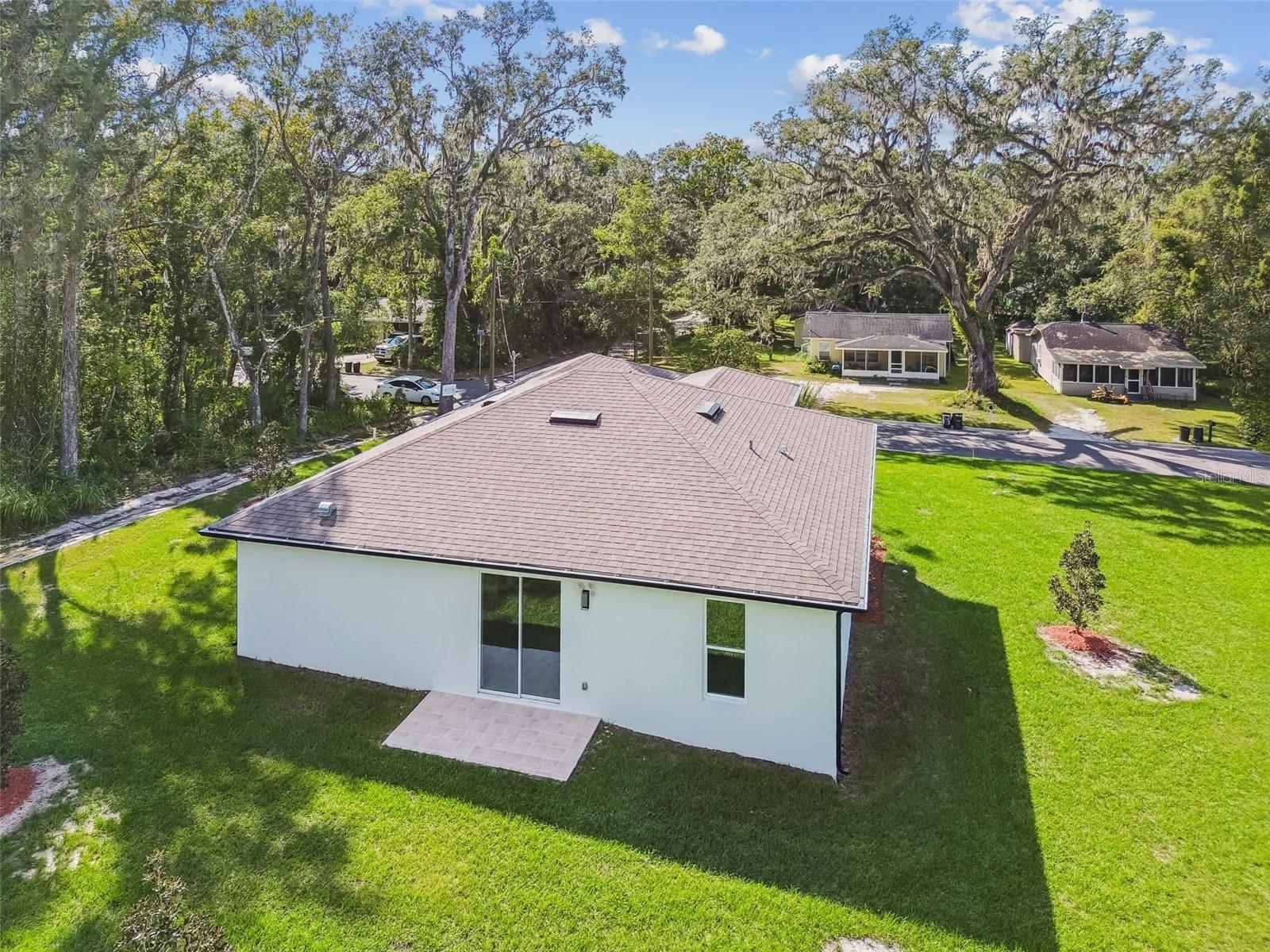 Image 60 of 64 For 300 Lemon Avenue