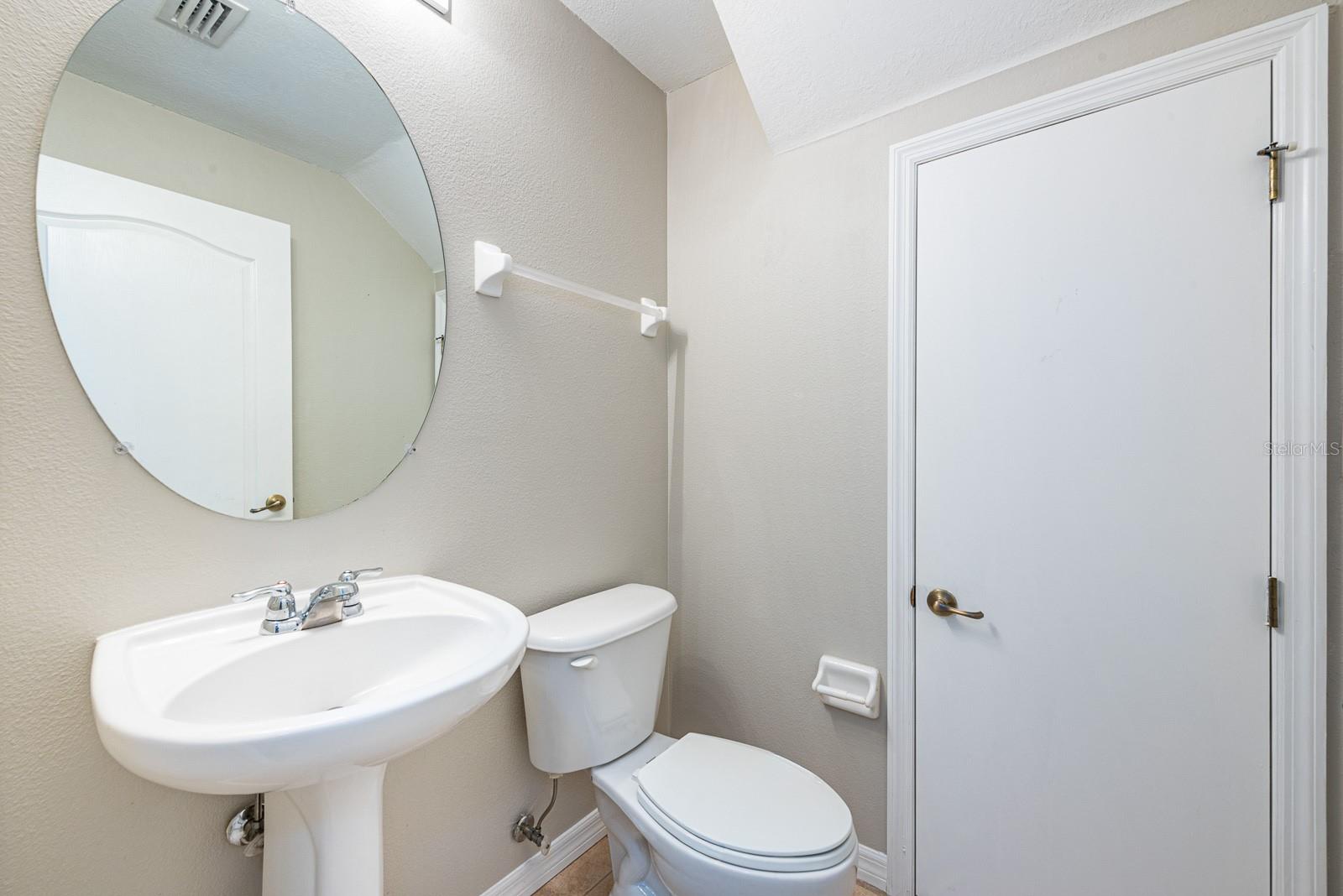 Image 14 of 25 For 267 Cape Harbour Loop 103