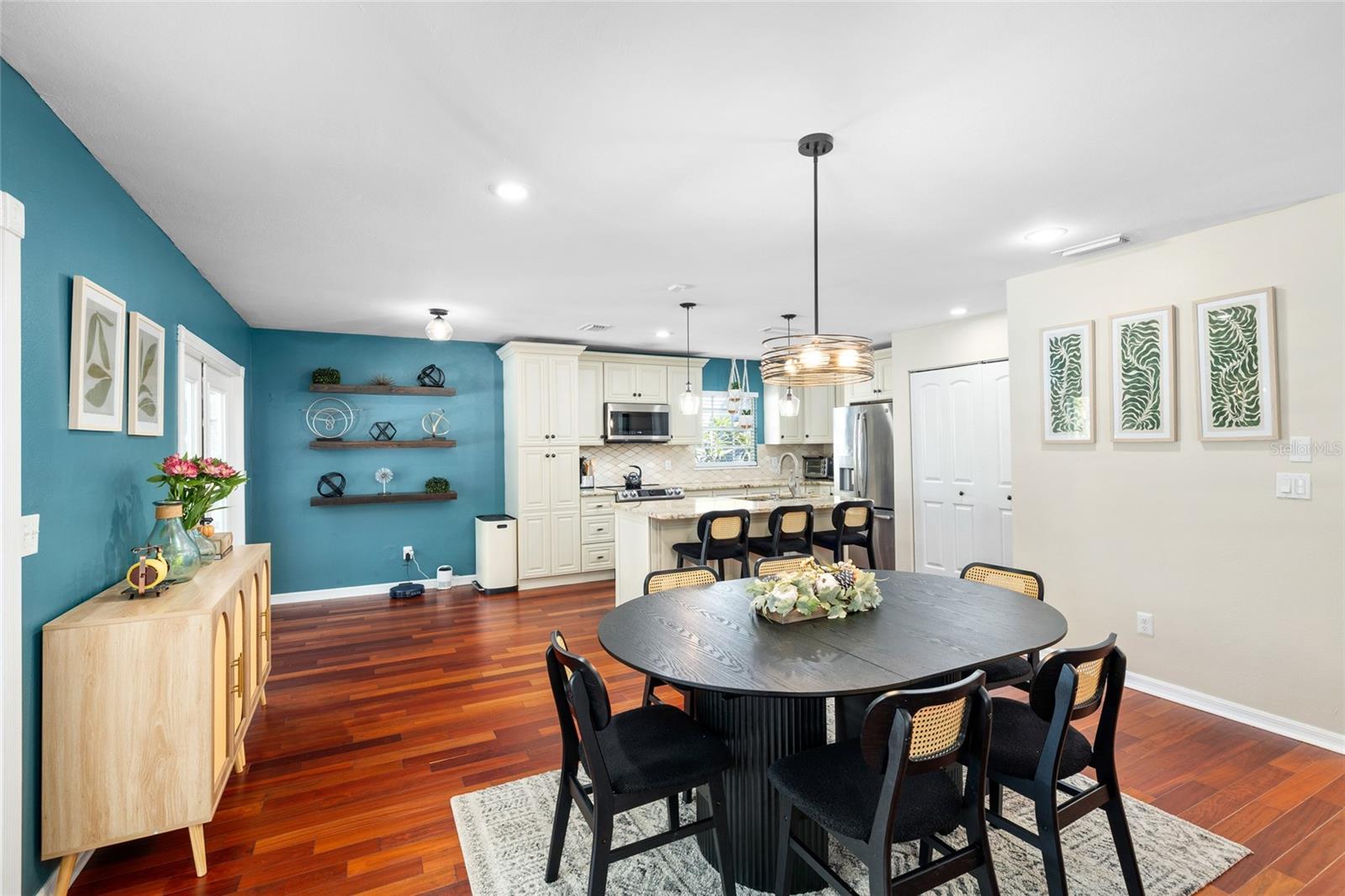 Image 10 of 41 For 5705 Bayshore Boulevard