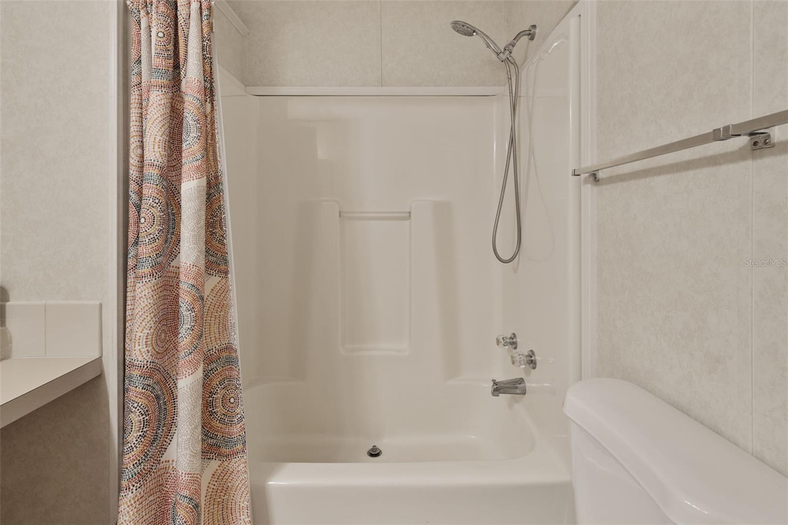 Image 19 of 44 For 3031 Moss Hill Street