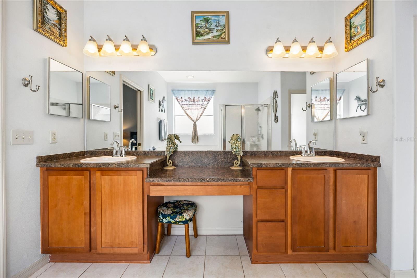 Image 15 of 40 For 15092 14th Avenue Road