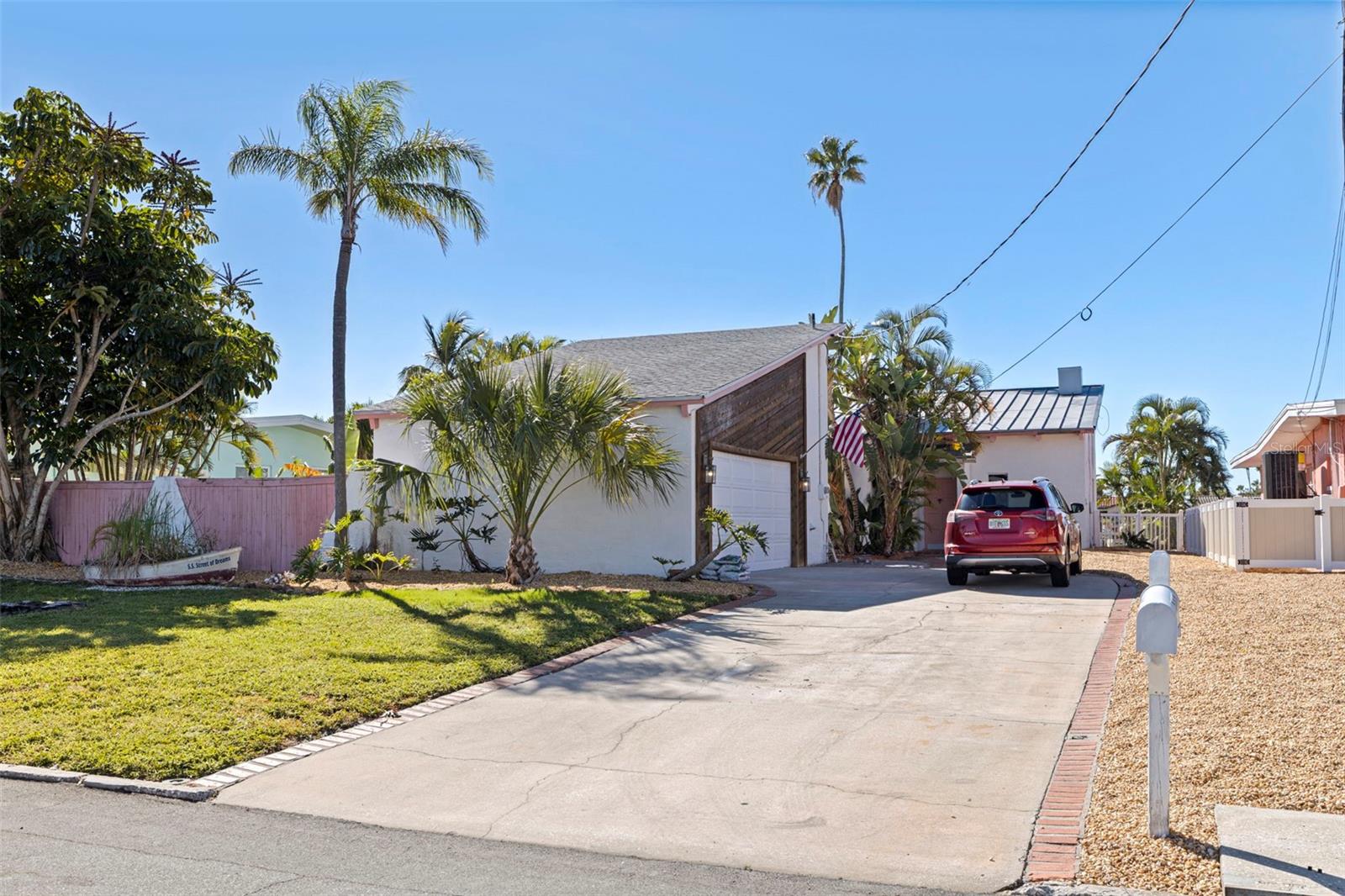 Image 12 of 46 For 322 Hermosita Drive