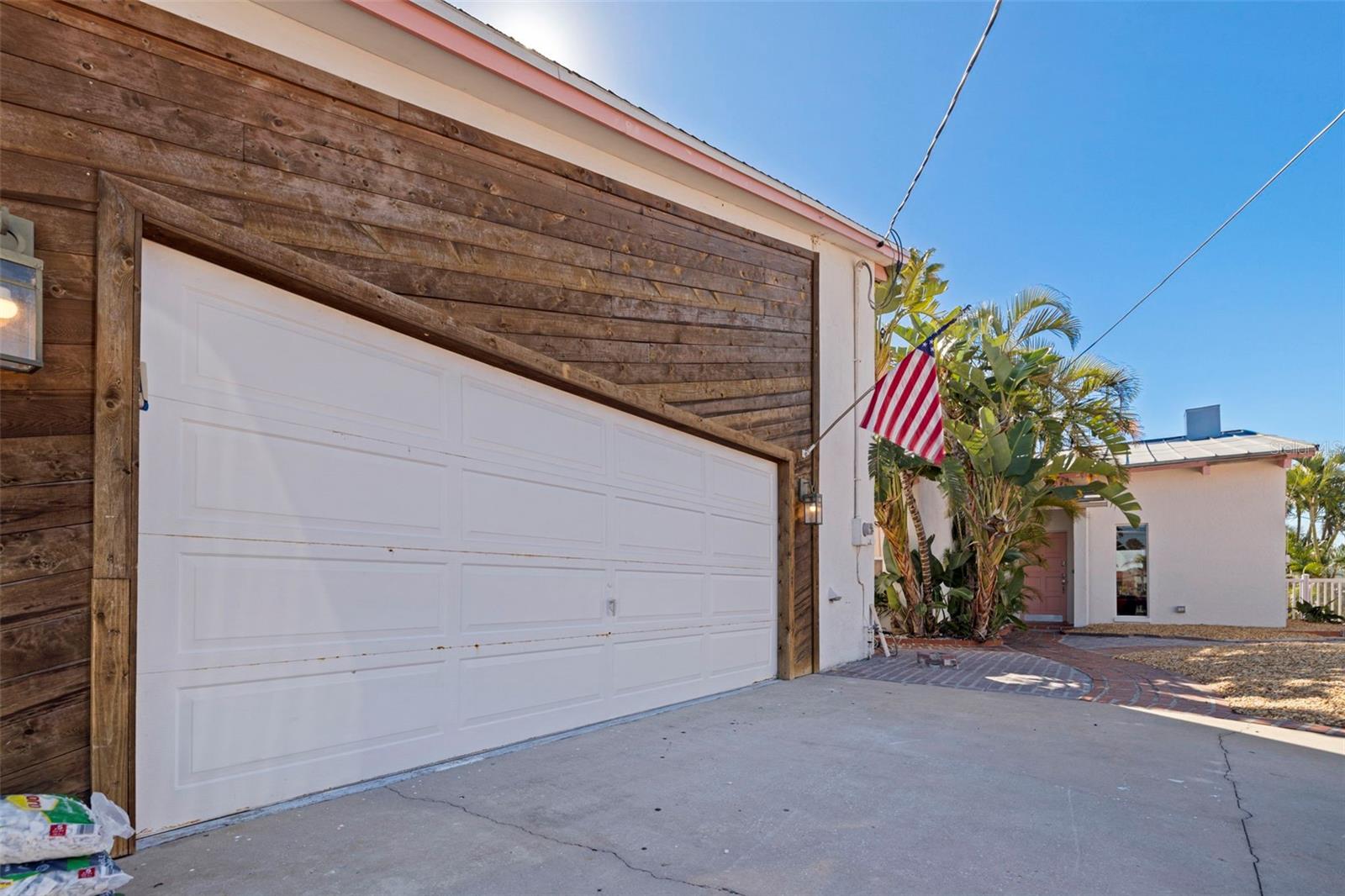 Image 13 of 46 For 322 Hermosita Drive